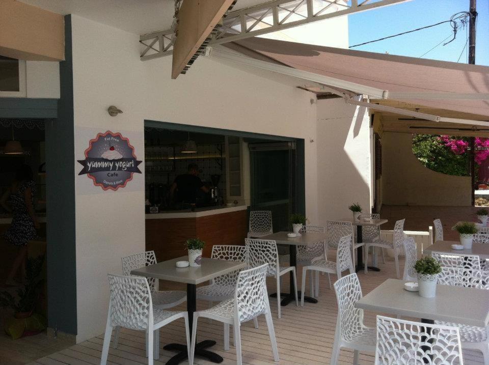 Santa Maura - Photo 18