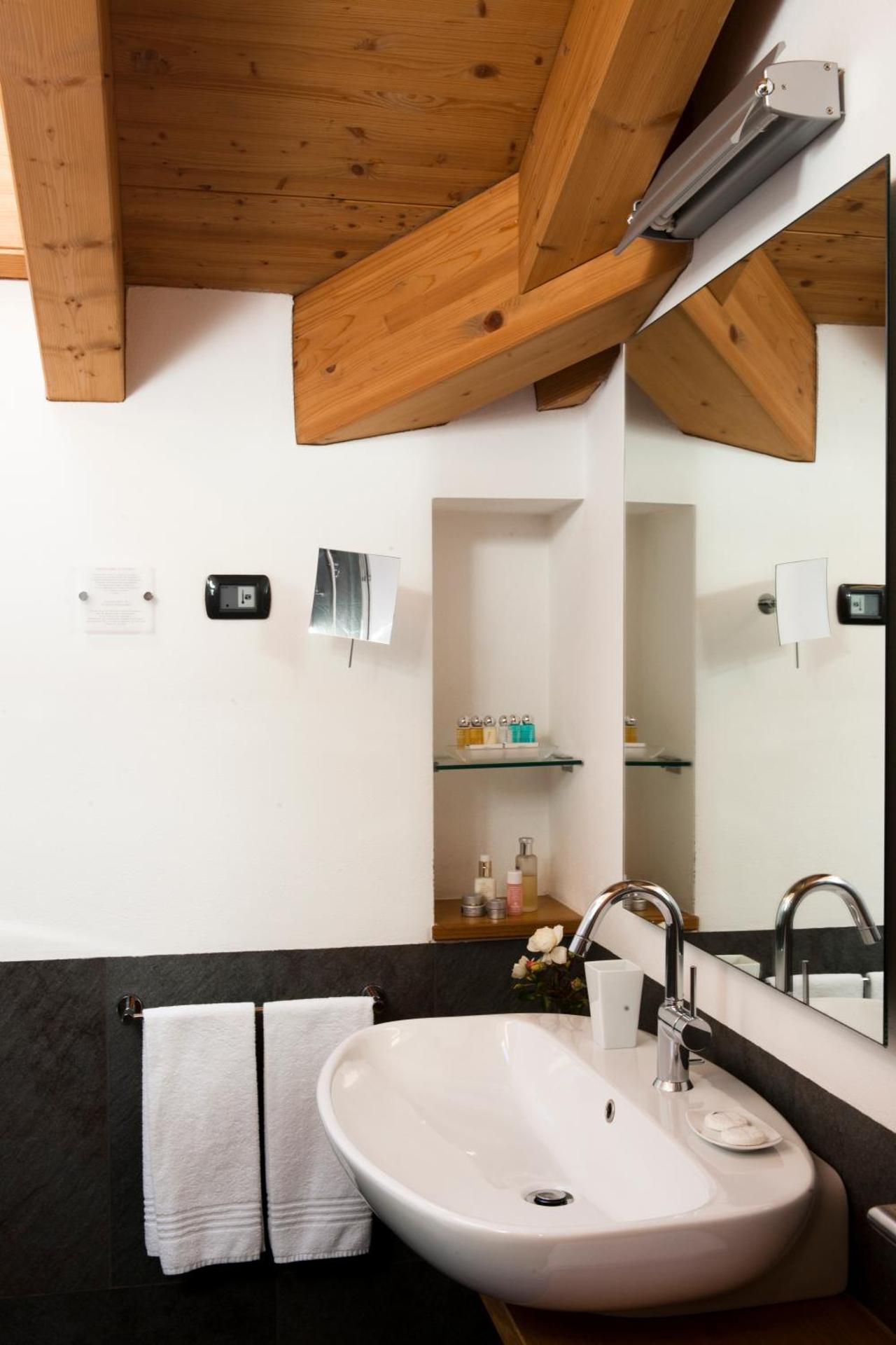 Hotel Meublè Sertorelli Reit - Photo 32