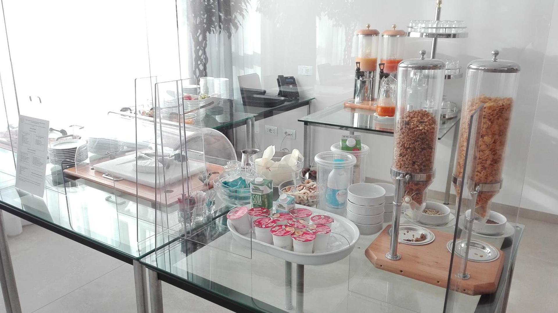 Novo Hotel Rossi - Photo 10