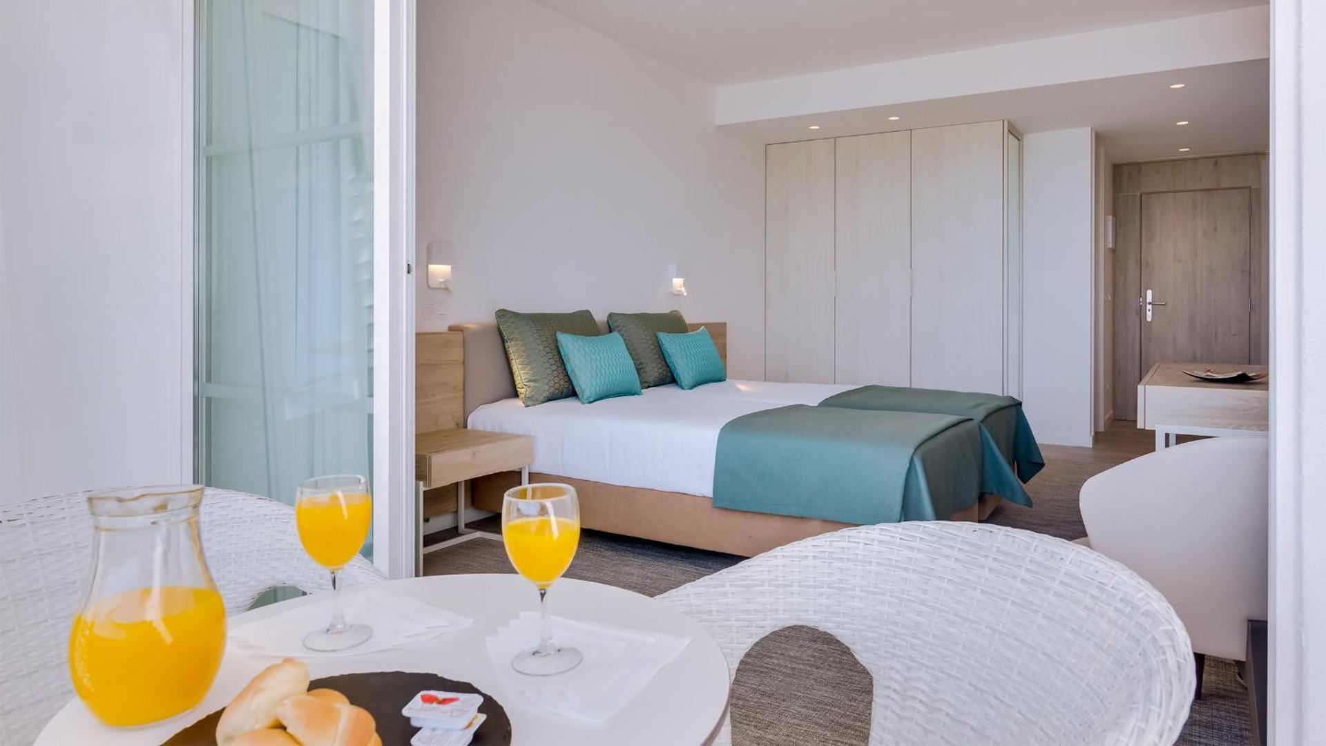 Hotel Sol e Mar Albufeira - Adults Only - Photo 10