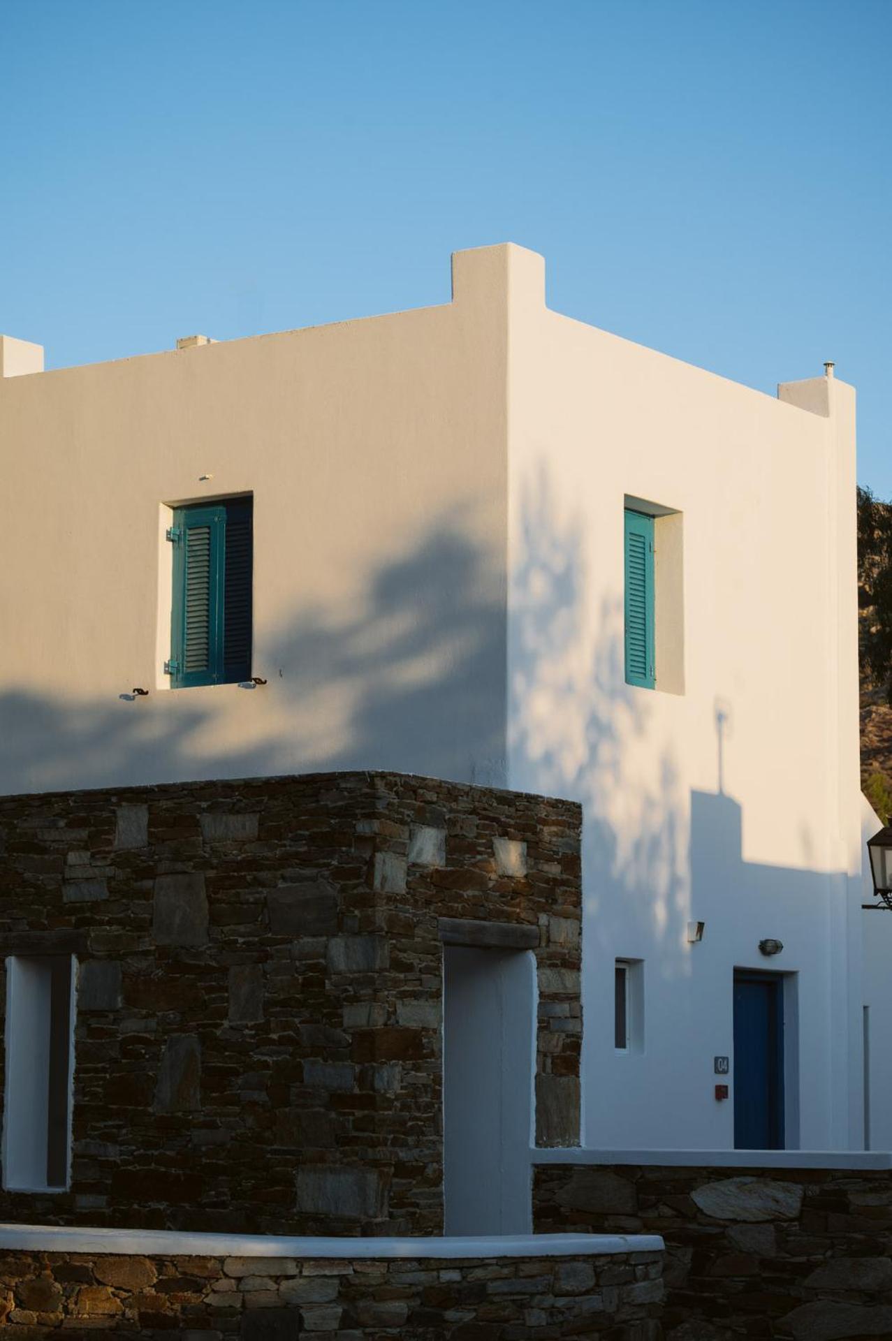 Far Out Village Hotel - Photo 25