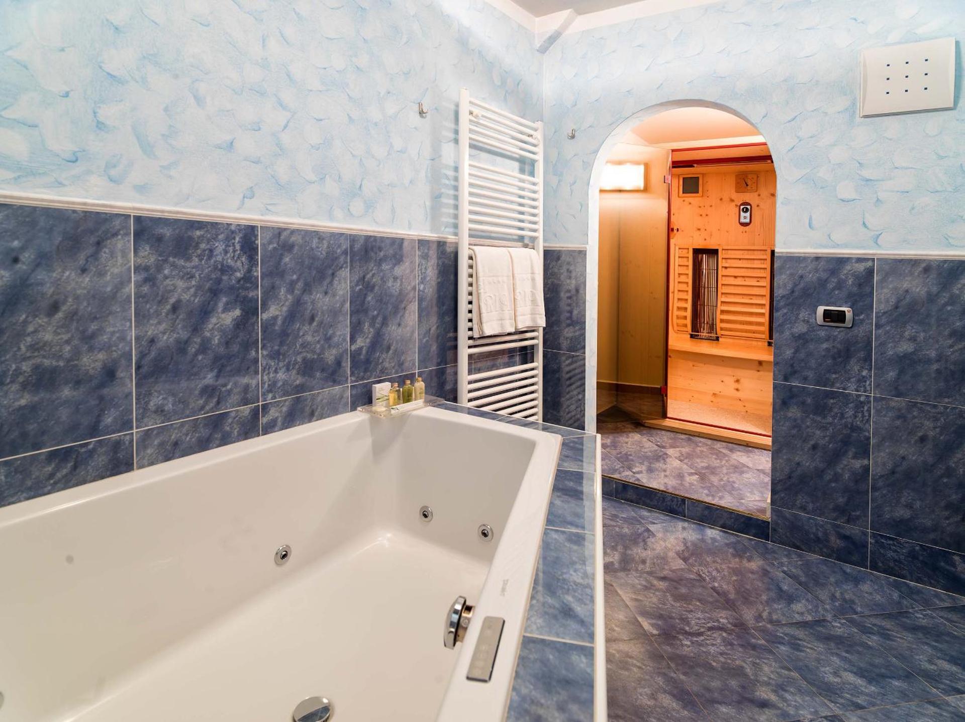 Leading Relax Hotel Maria - Photo 94