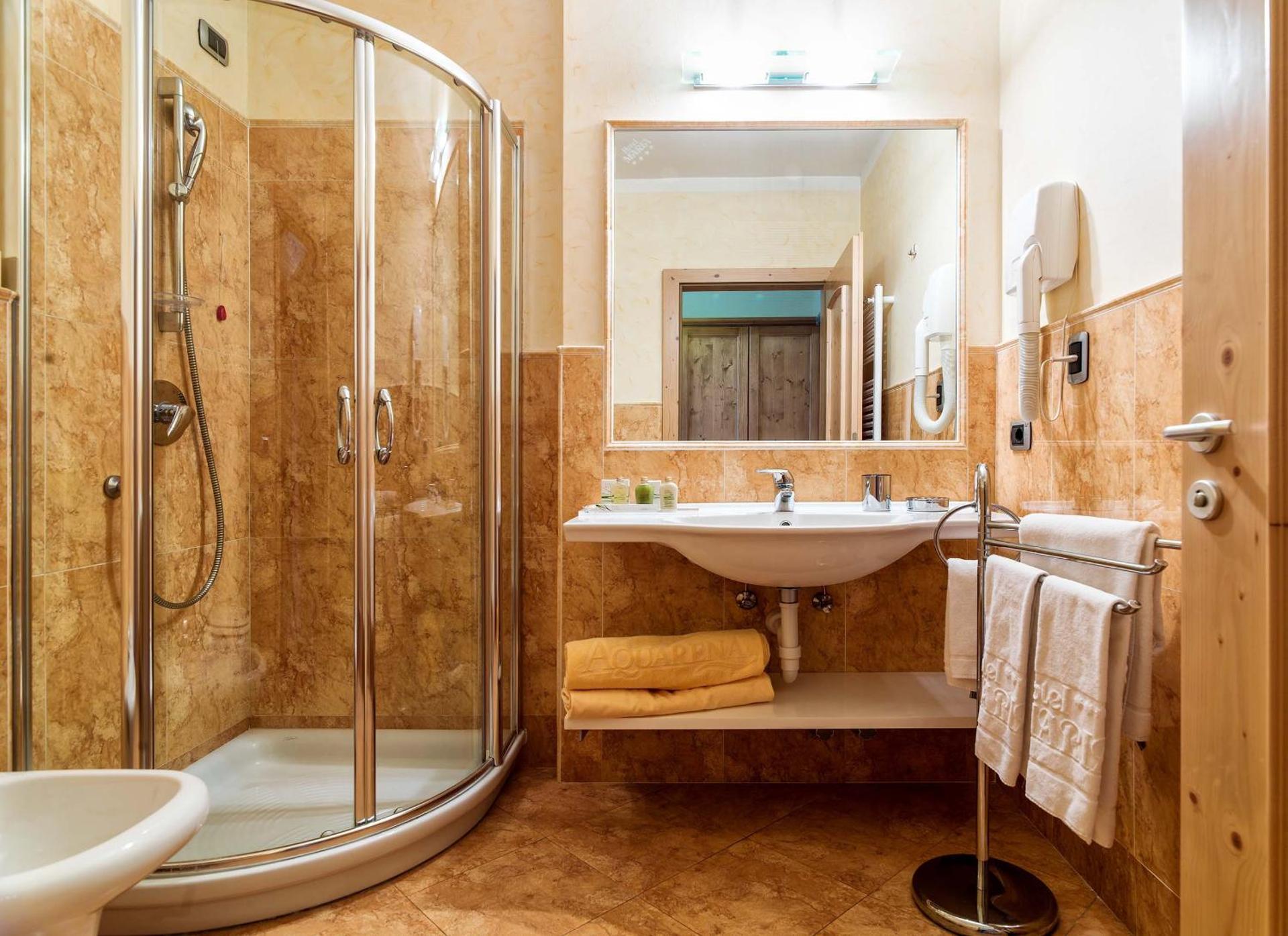 Leading Relax Hotel Maria - Photo 59