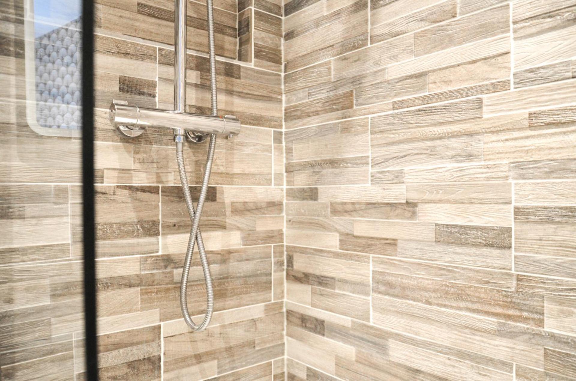 Hôtel De La Perdrix Rouge - Photo 46