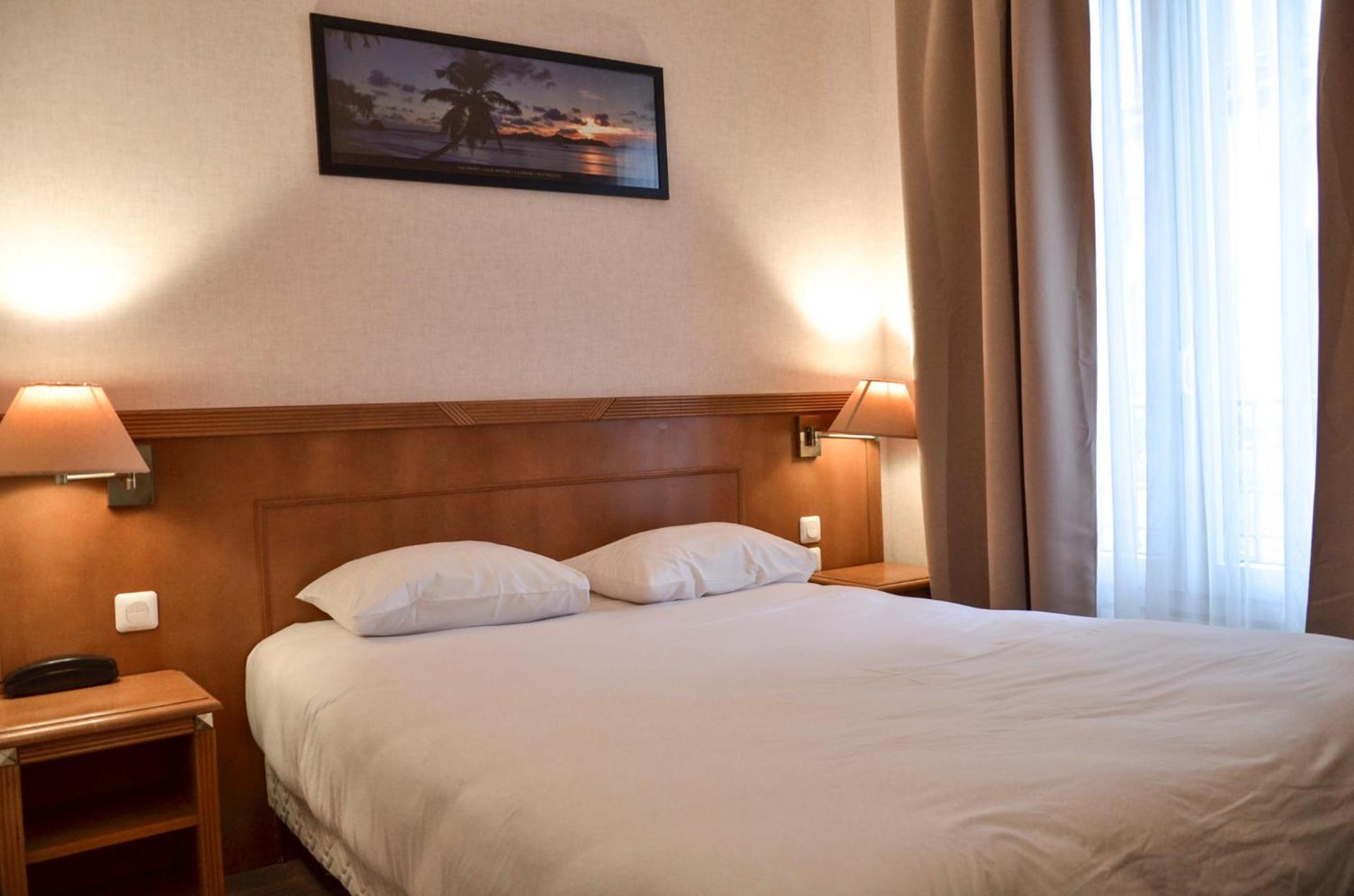 Hôtel De La Perdrix Rouge - Photo 119