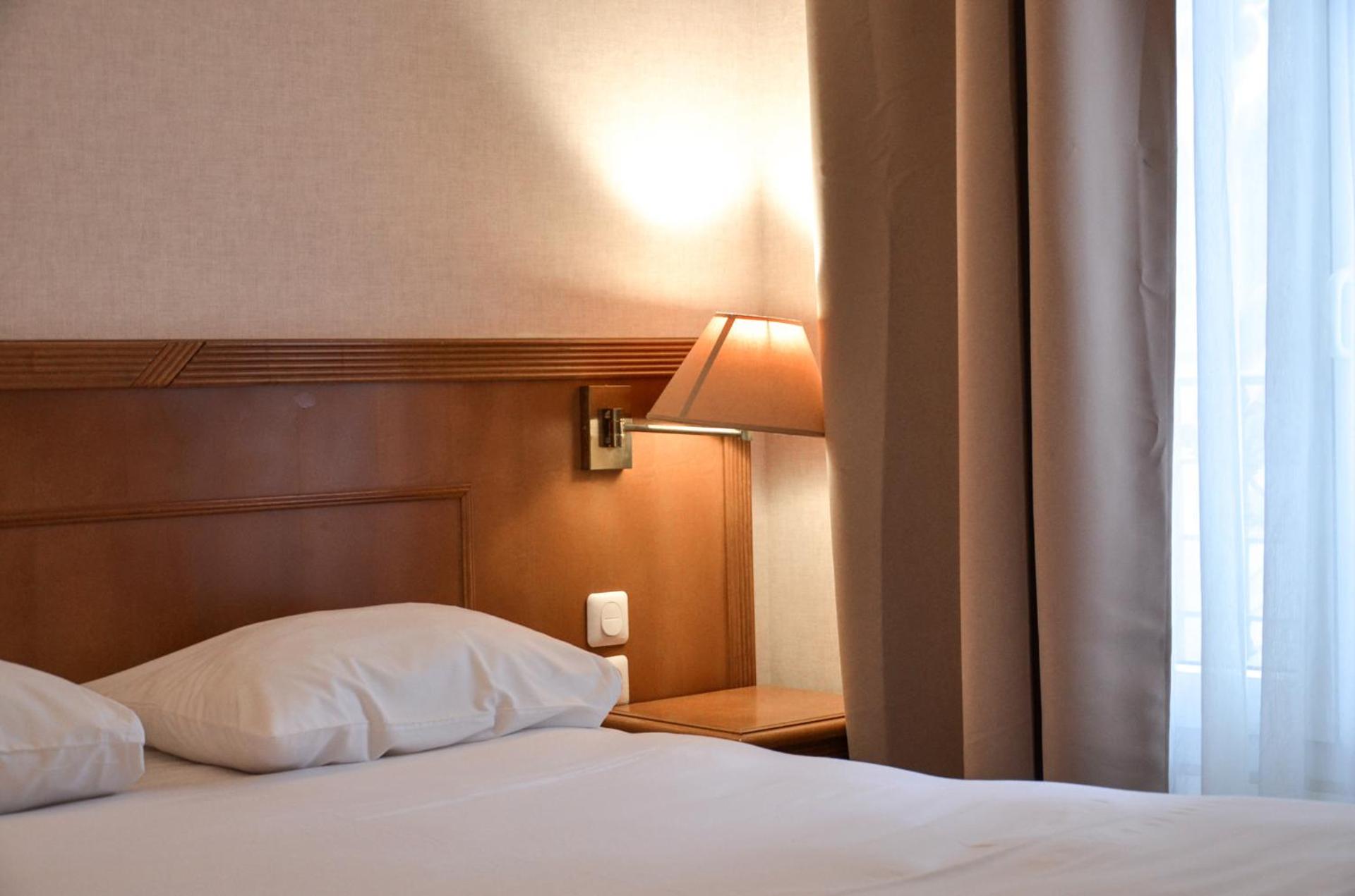 Hôtel De La Perdrix Rouge - Photo 118