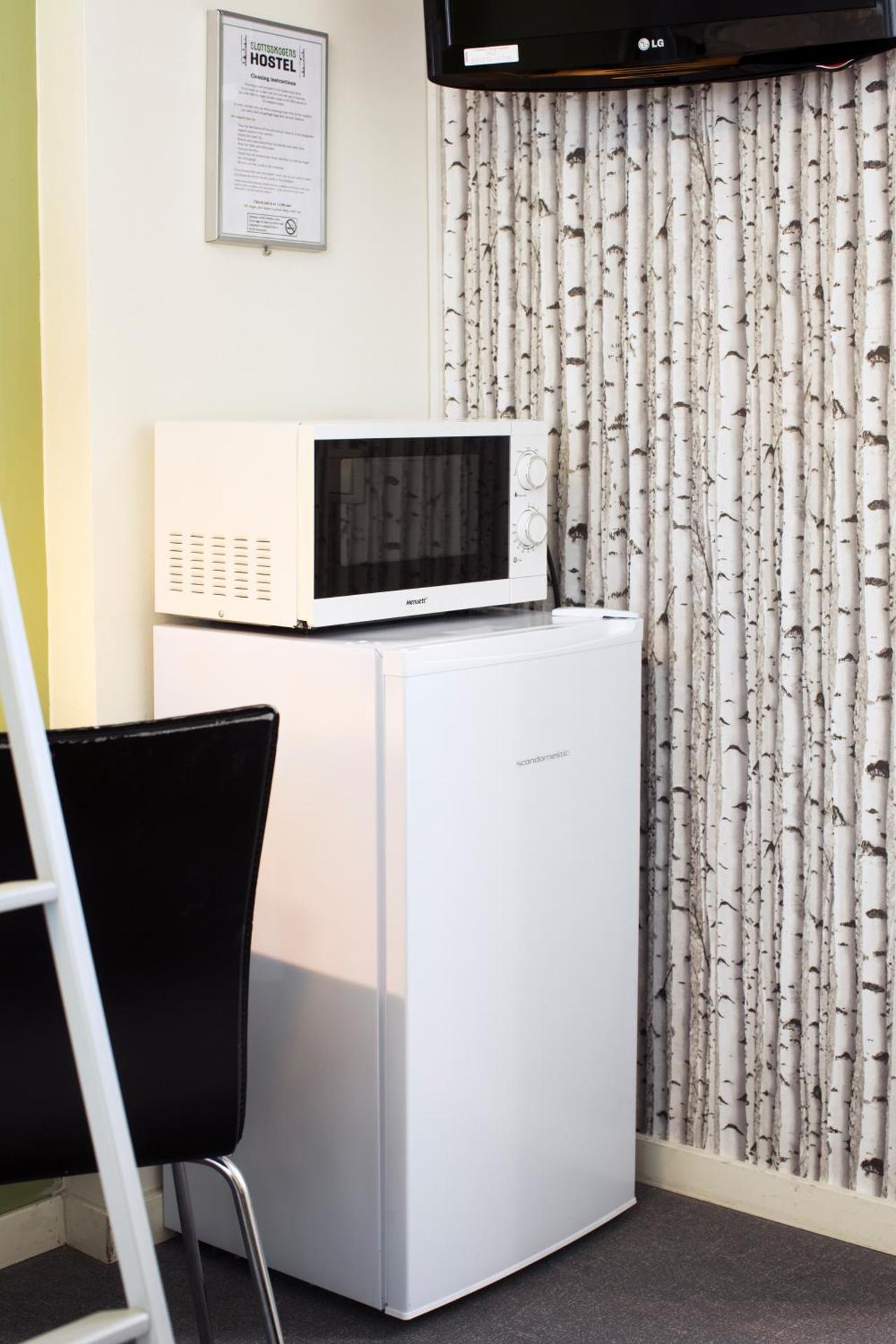 Slottsskogens Hostel - Photo 88