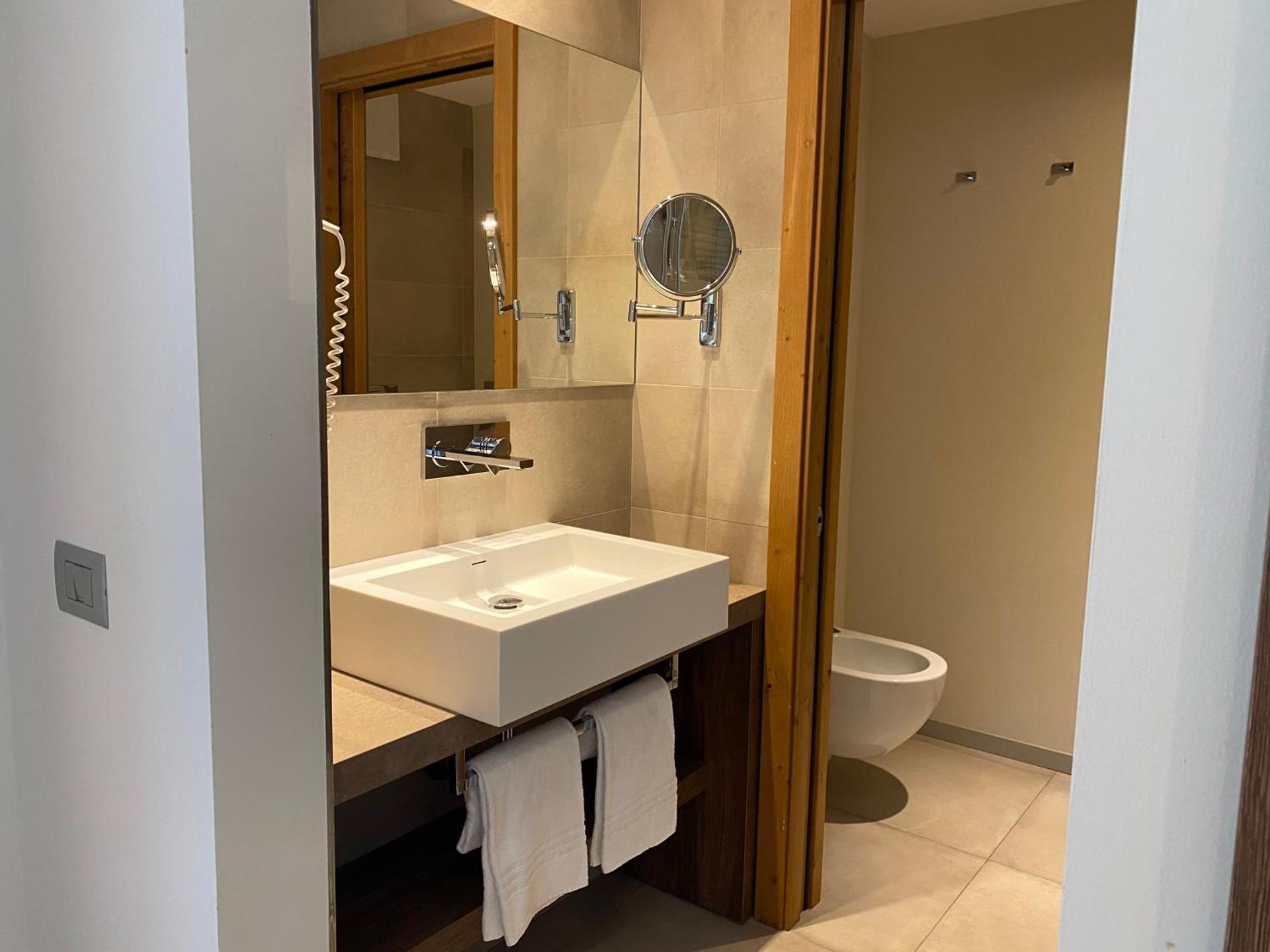 Dolomeet Boutique Hotel - Photo 60