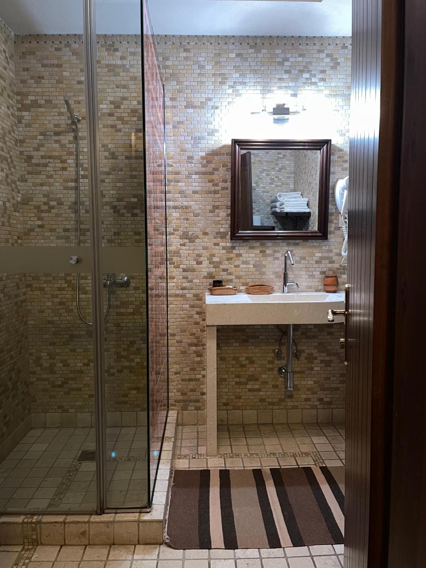 Hotel Mangalemi - Photo 60