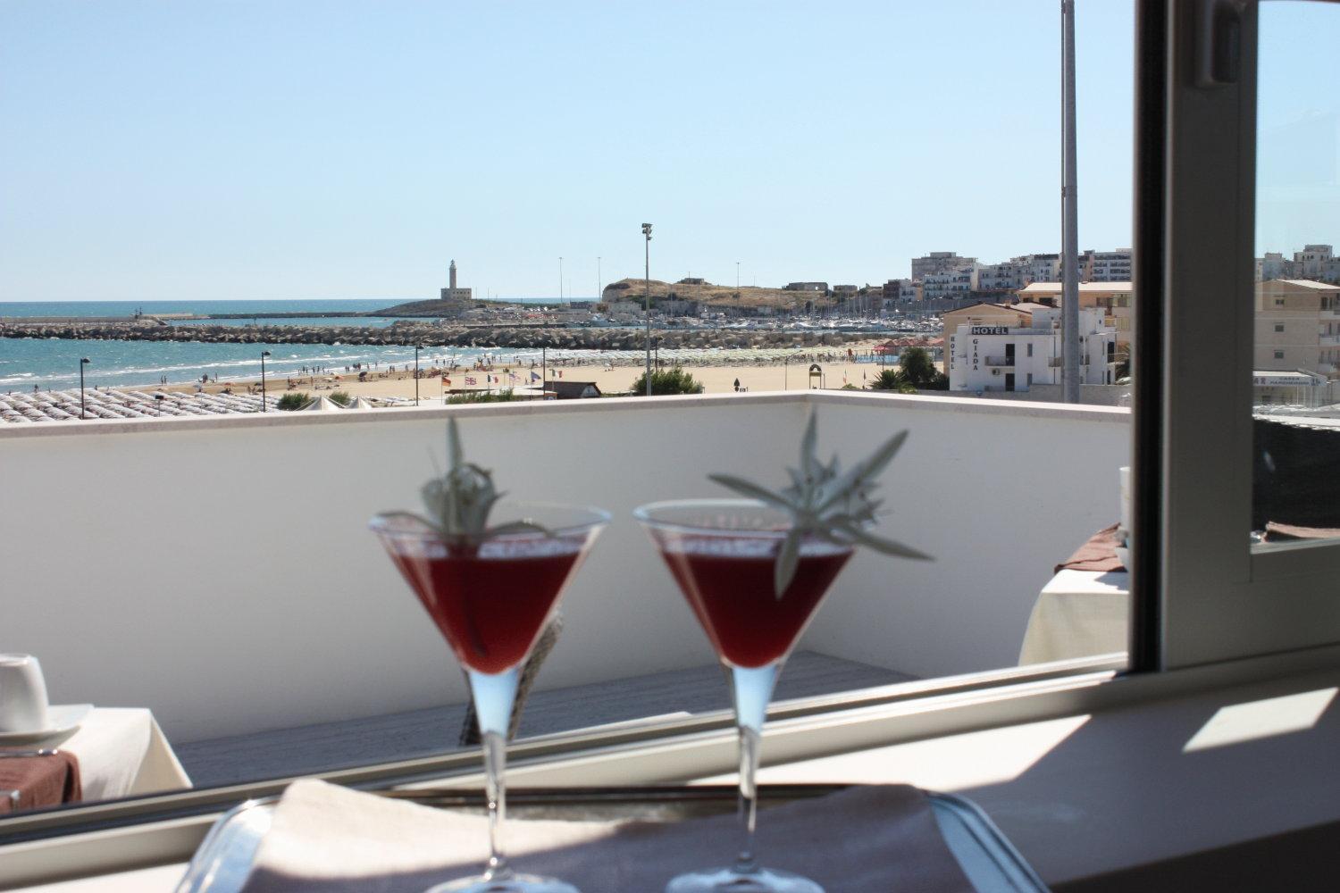 White Hotel - Photo 86