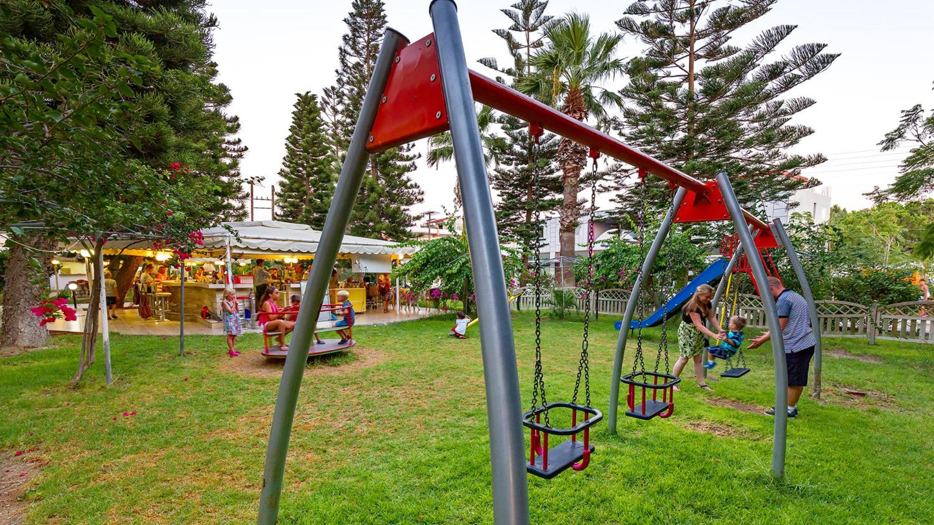 Paleos Hotel Apartments - Photo 27