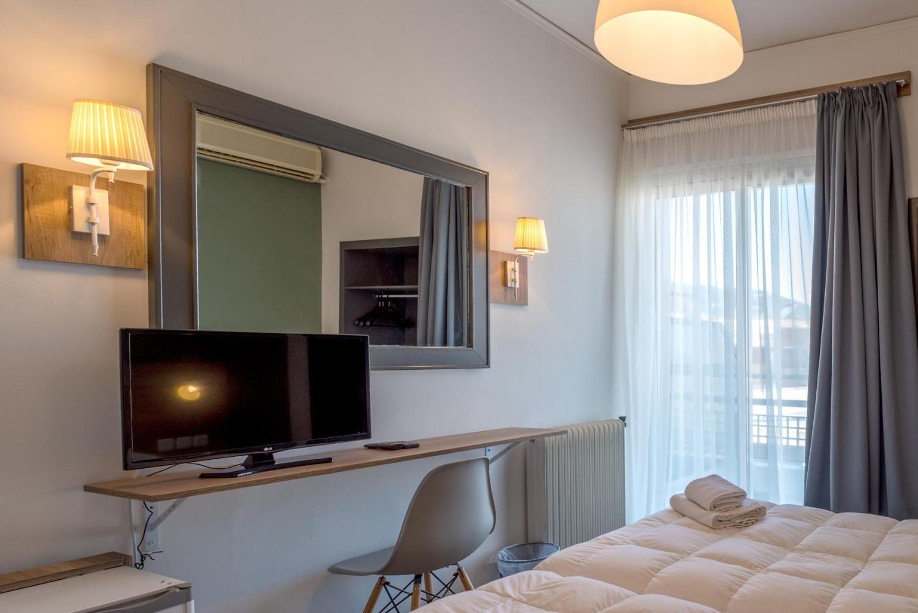 Alexios Hotel - Photo 23