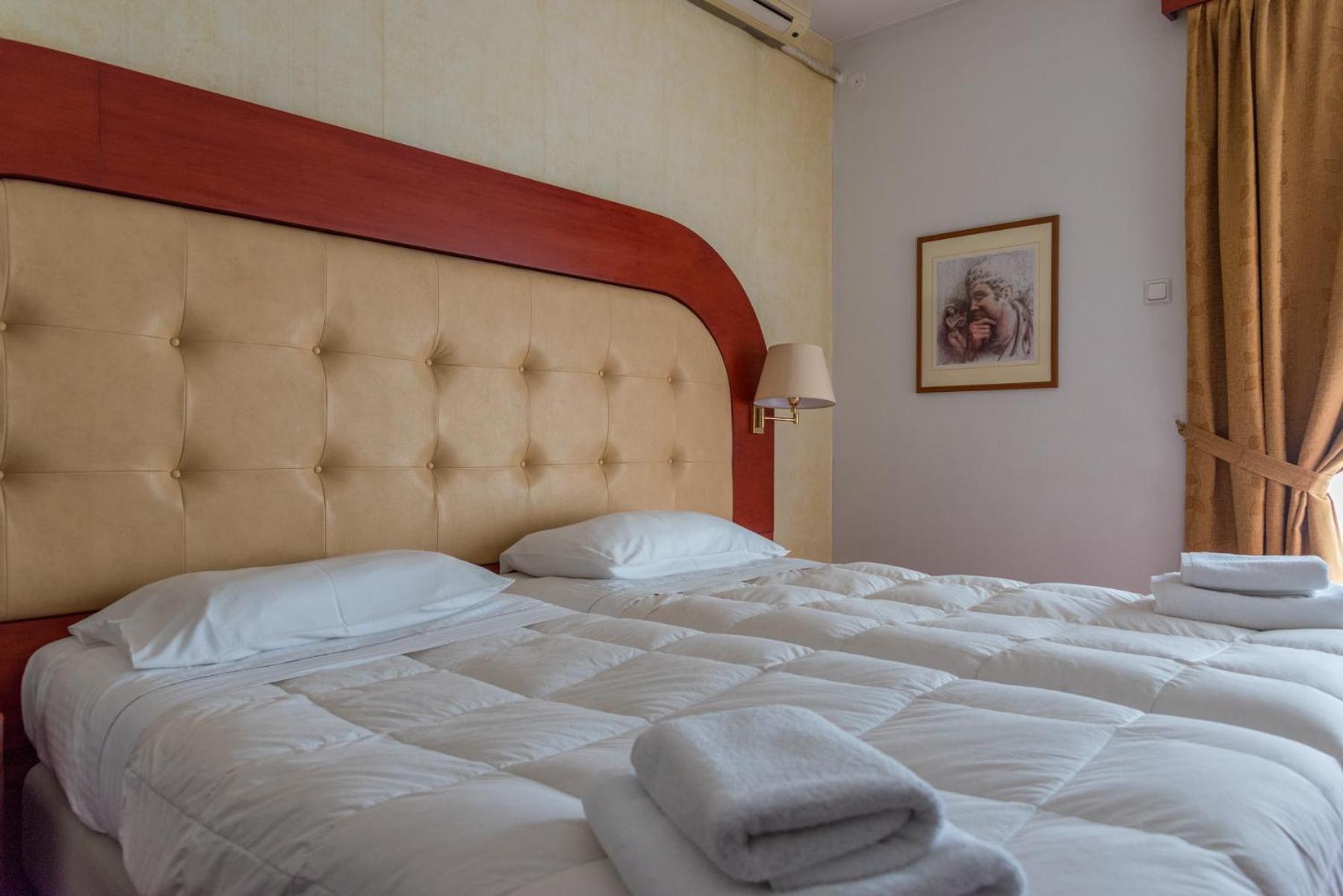 Alexios Hotel - Photo 29