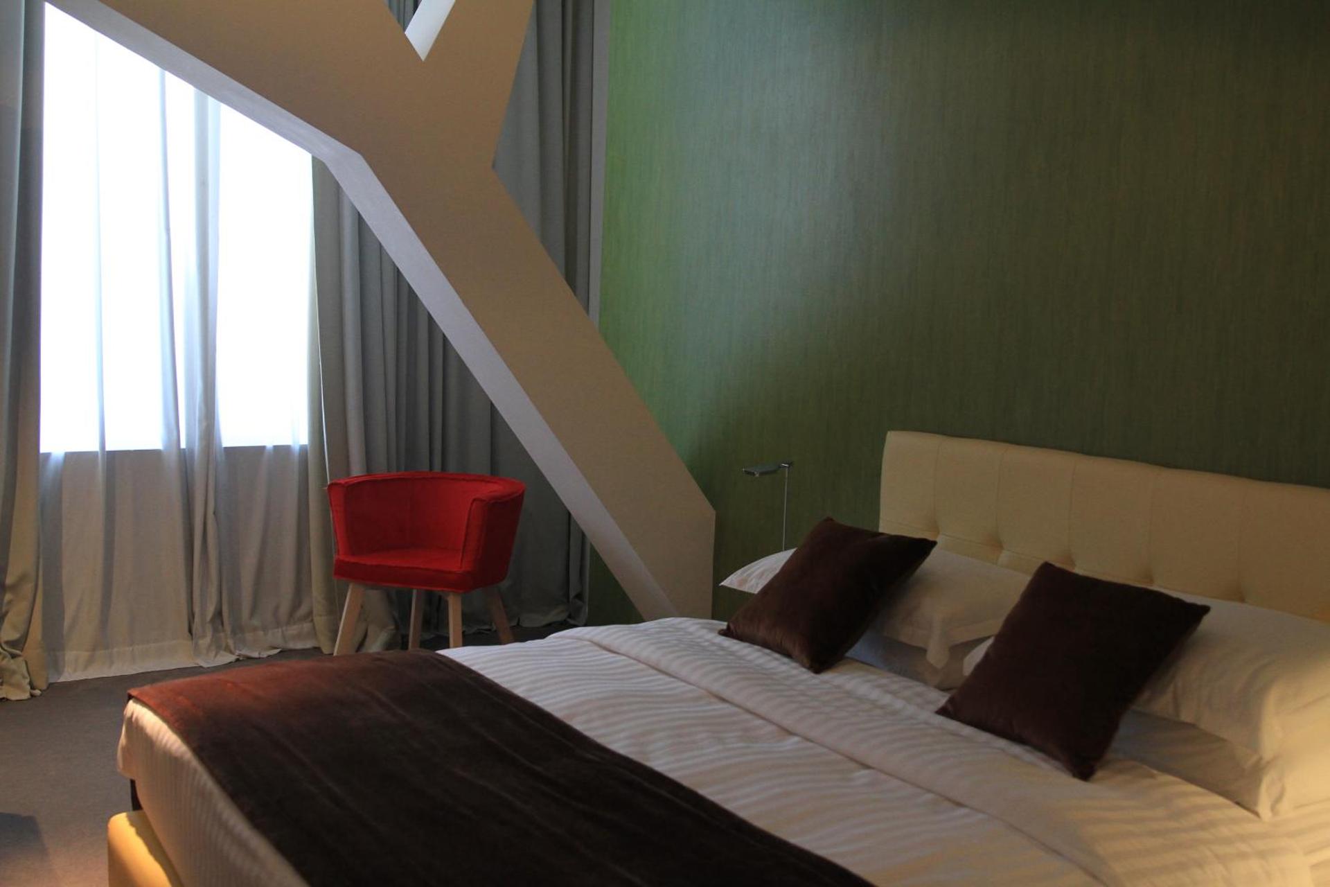 Best Western Premier Ark Hotel - Photo 51