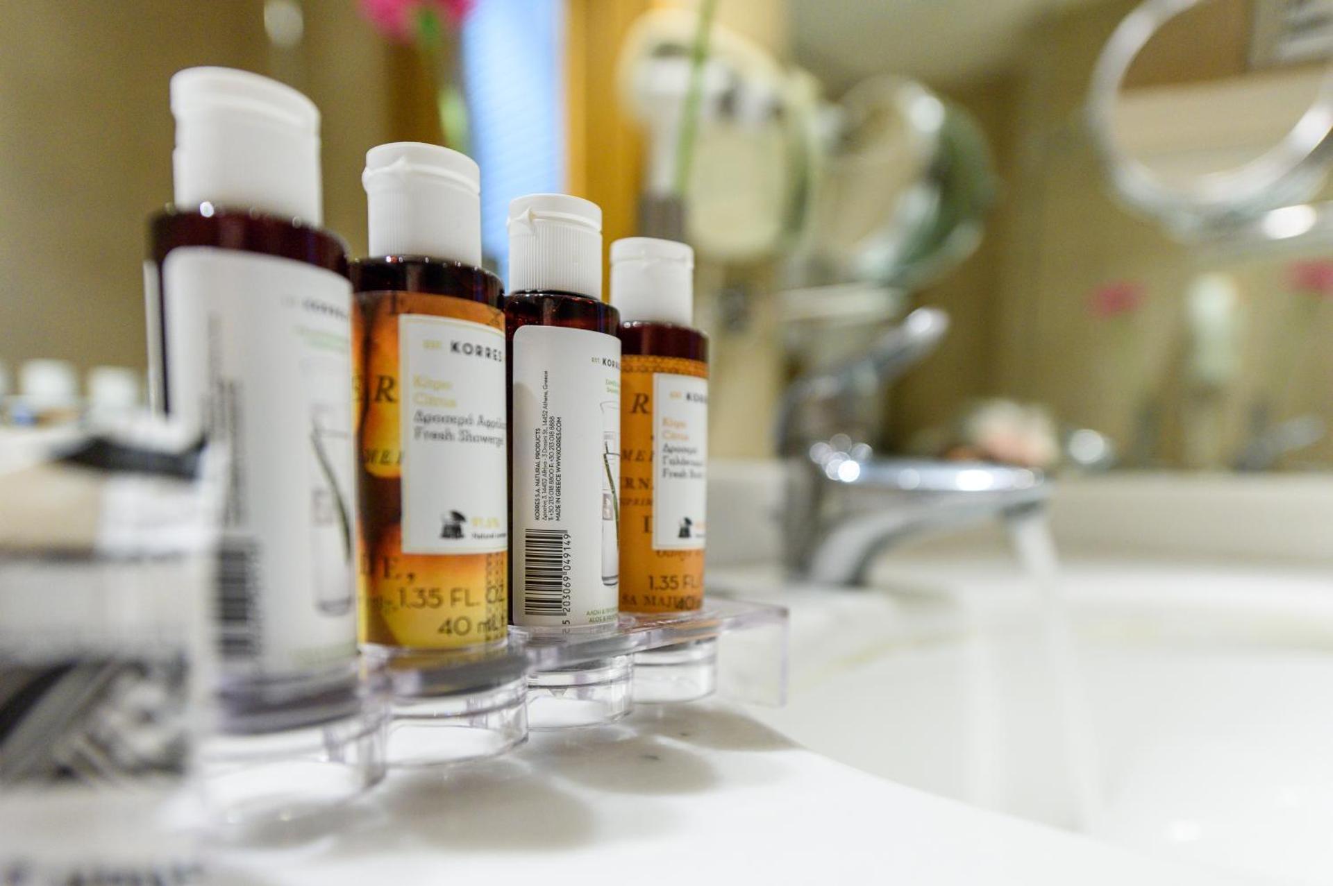 Alexander Beach Hotel & Spa - Photo 38