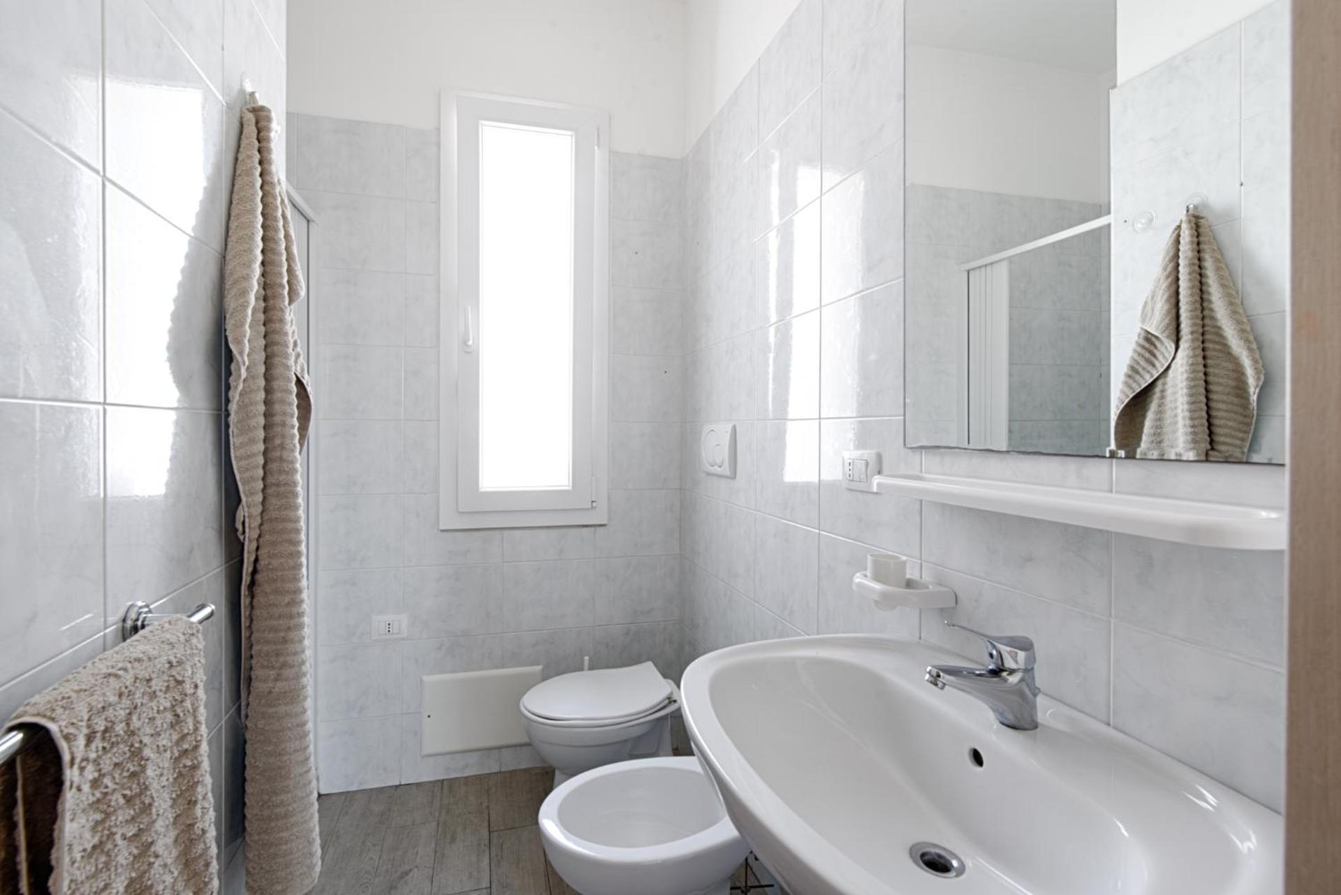 Rivabella Deluxe Apartments - Photo 19