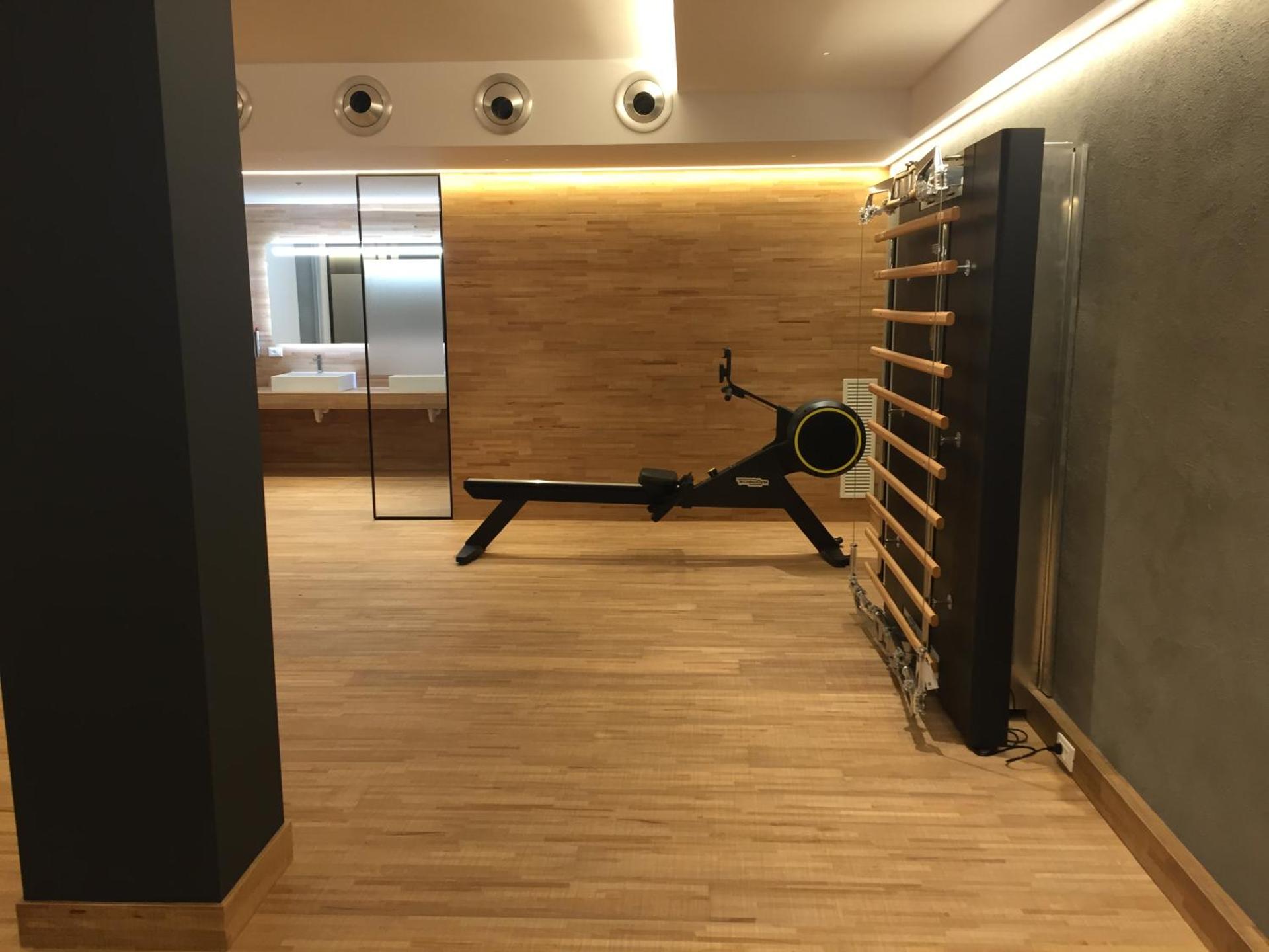 Ambassador Palace Hotel - Photo 22