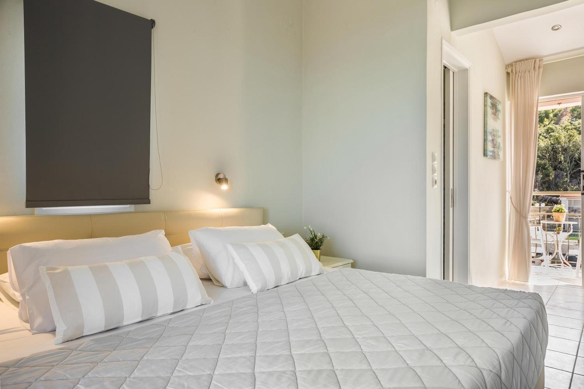Panorama Fanari studios and apartments - Photo 93