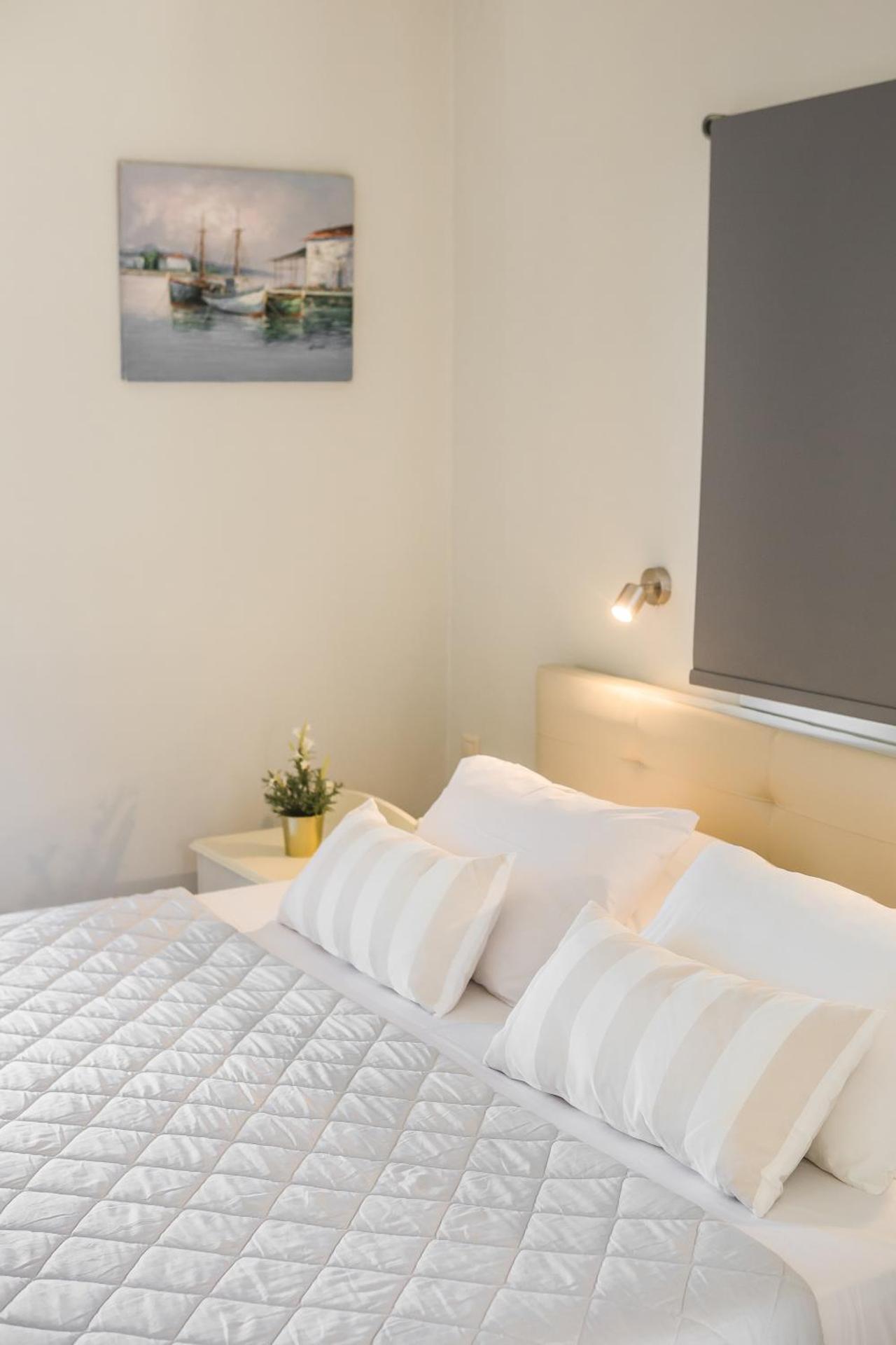 Panorama Fanari studios and apartments - Photo 28