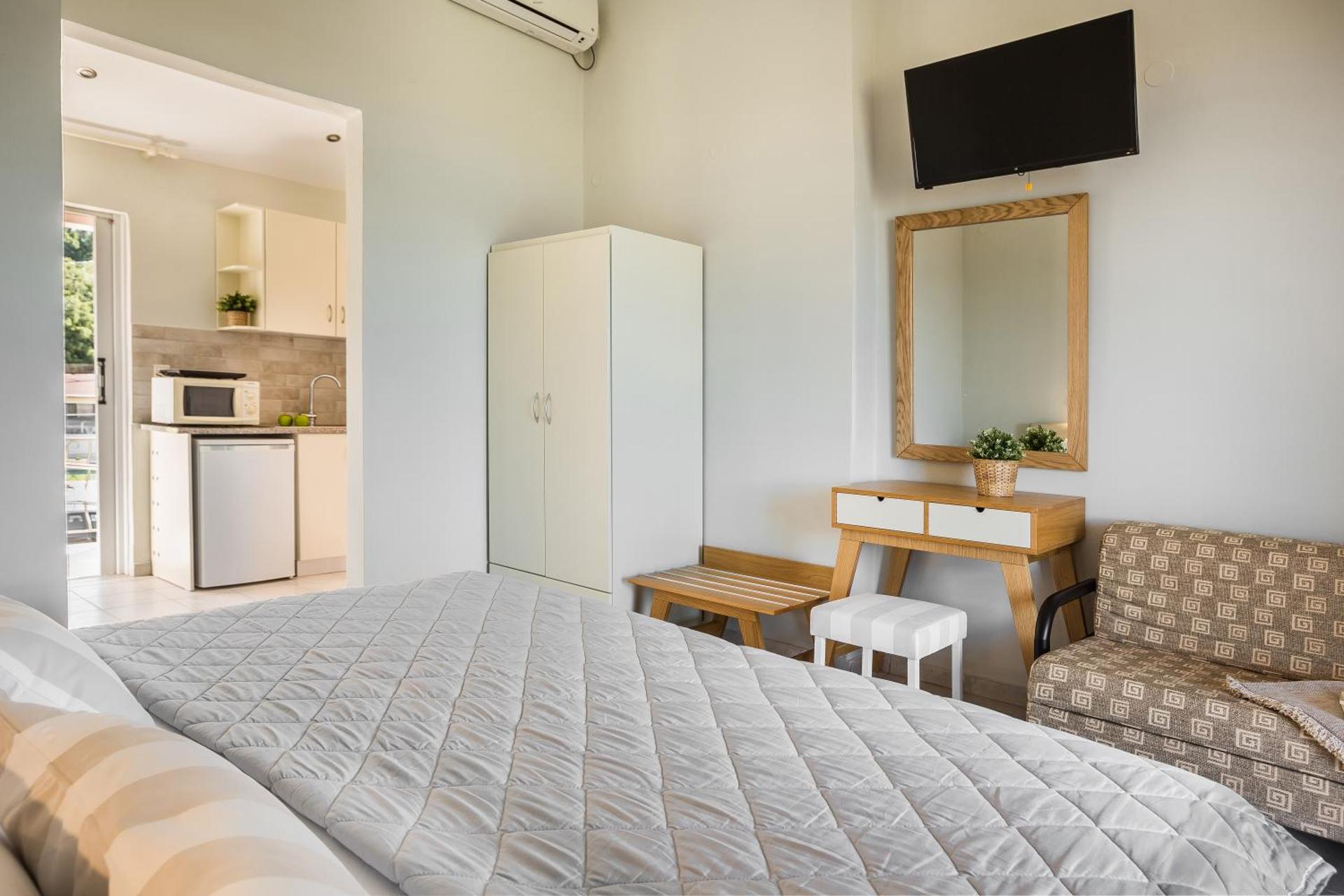 Panorama Fanari studios and apartments - Photo 90