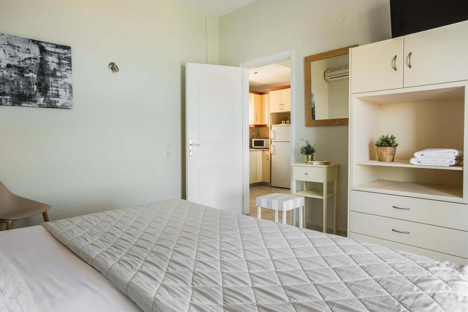 Panorama Fanari studios and apartments - Photo 72