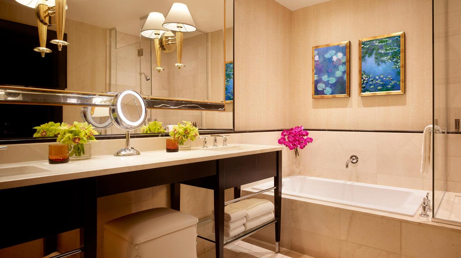 Encore at Wynn Las Vegas - Photo 17