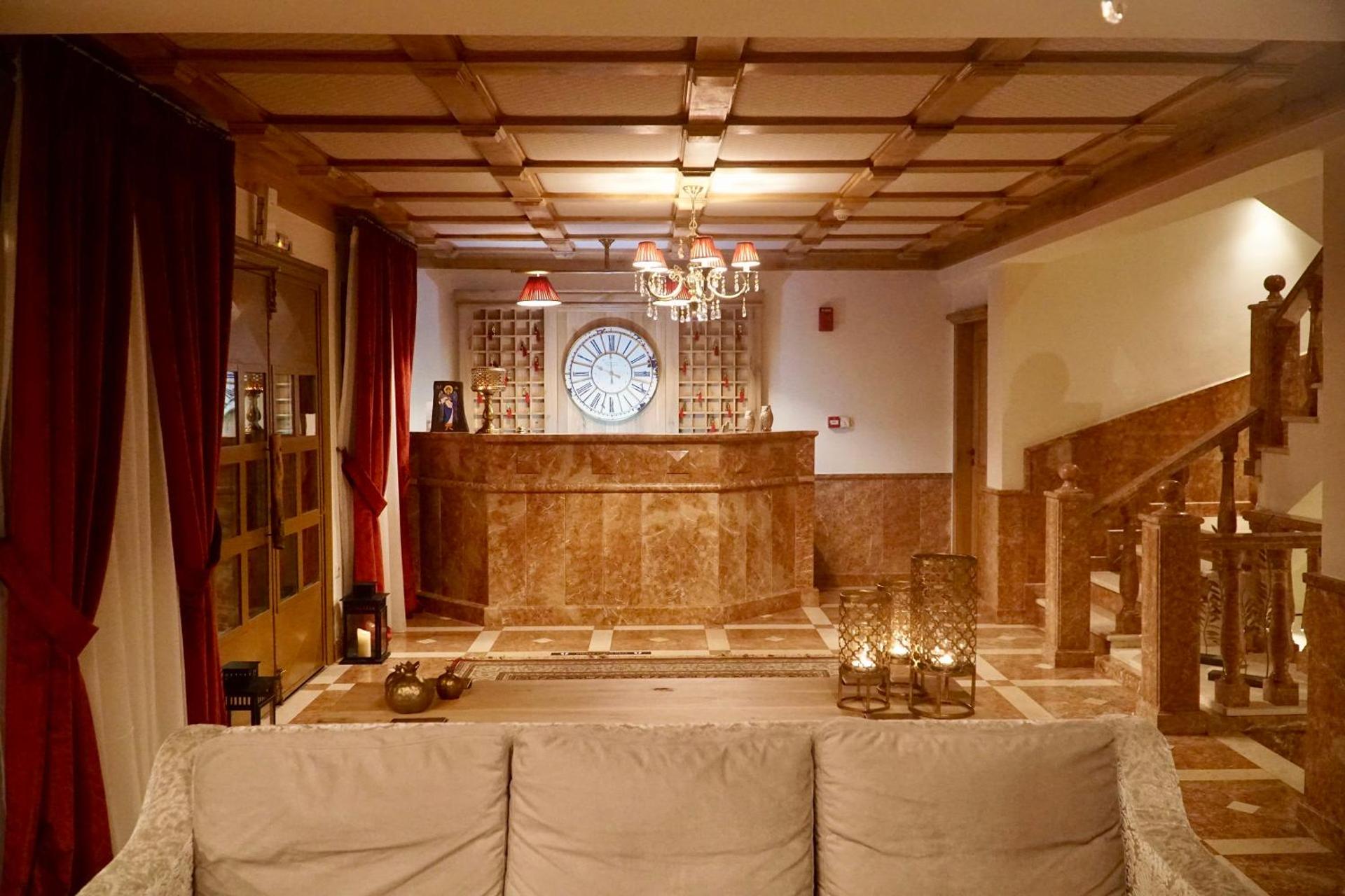 Xenonas Iresioni - Photo 71