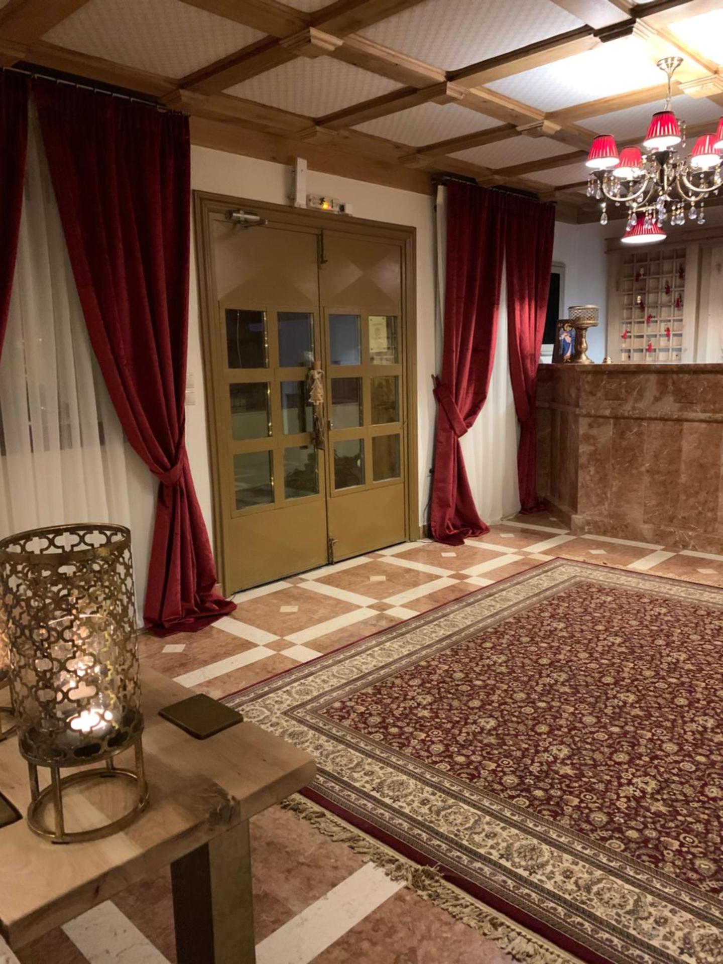 Xenonas Iresioni - Photo 59