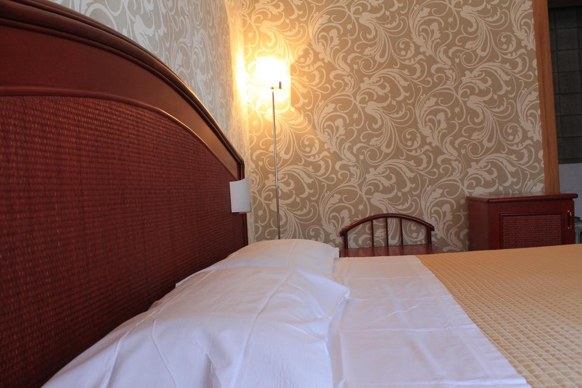 Hotel Kristina - Photo 3