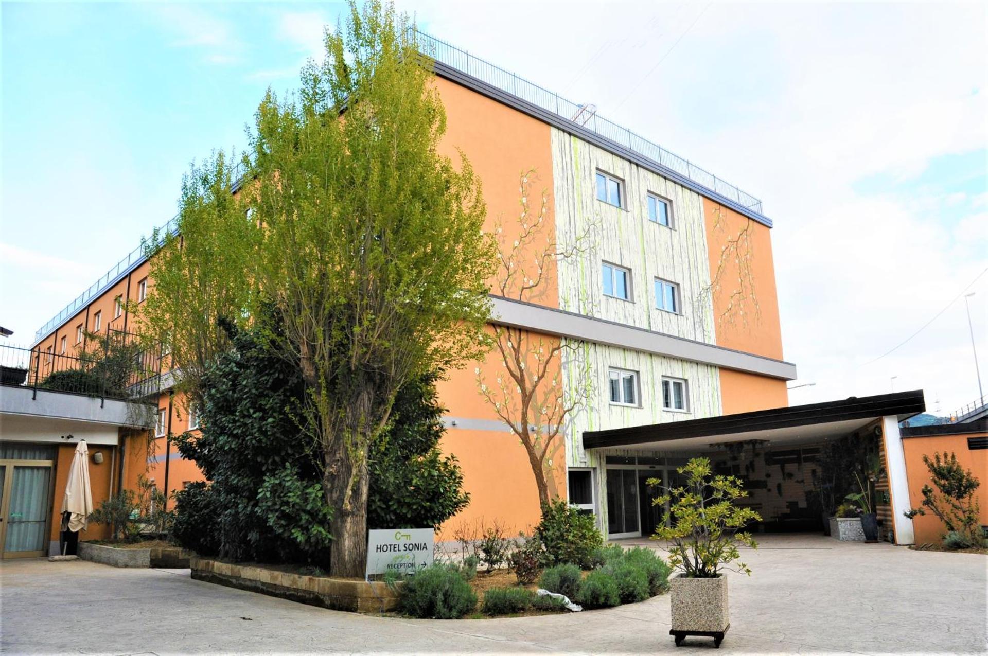 Hotel Sonia - Photo 11