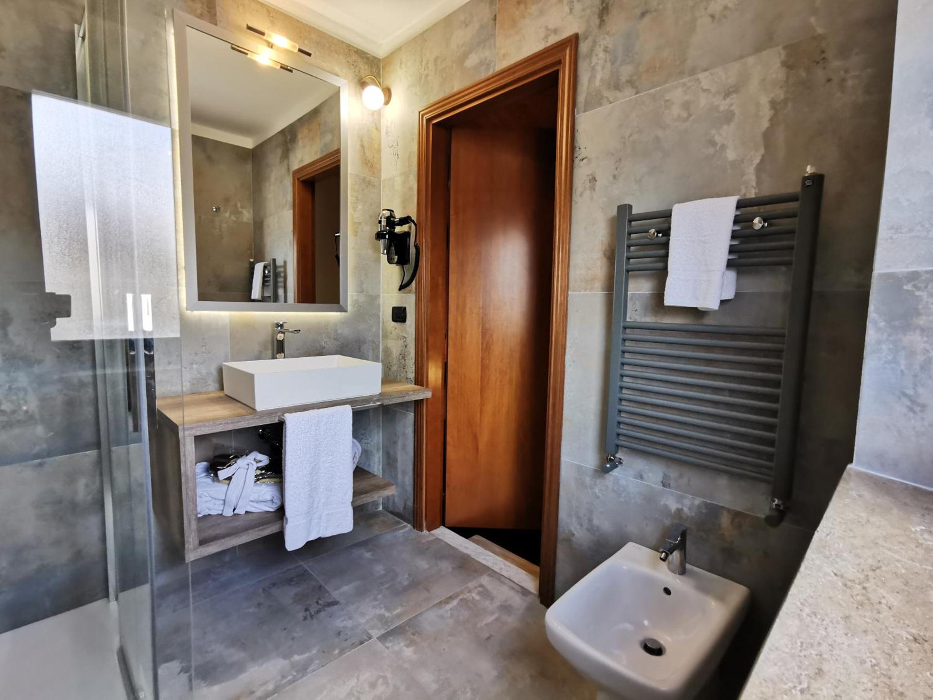 Casanova - Wellness Center La Grotta Etrusca - Photo 75