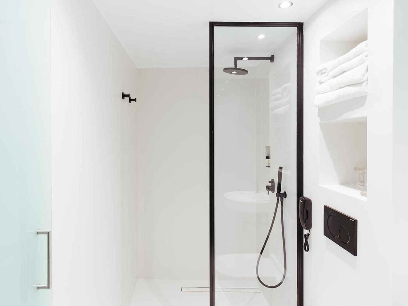 Periscope - Photo 31