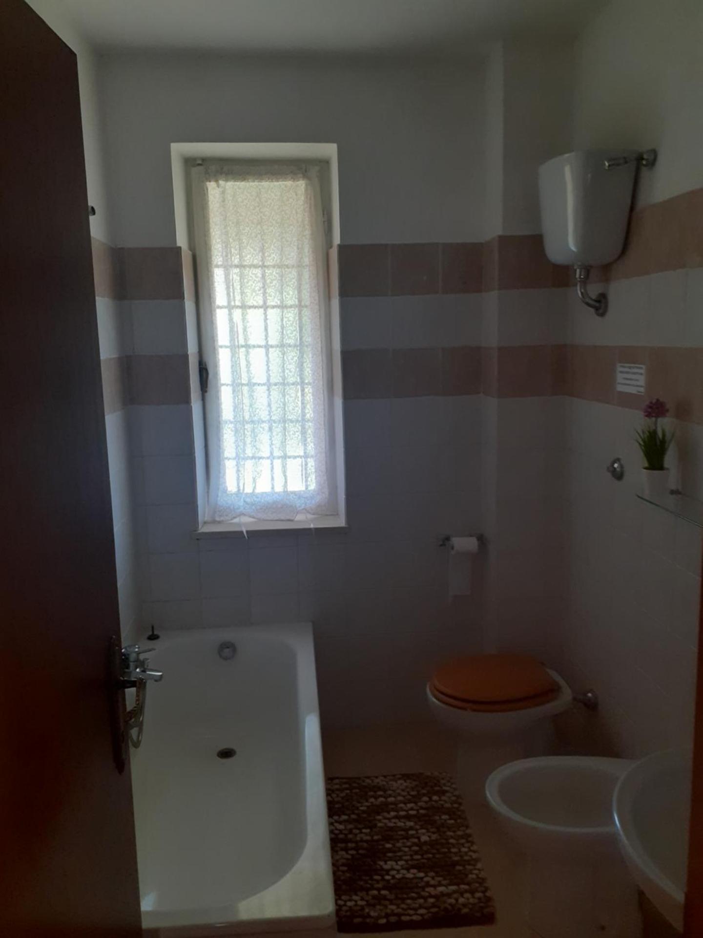 Double Room with Private External Bathroom
