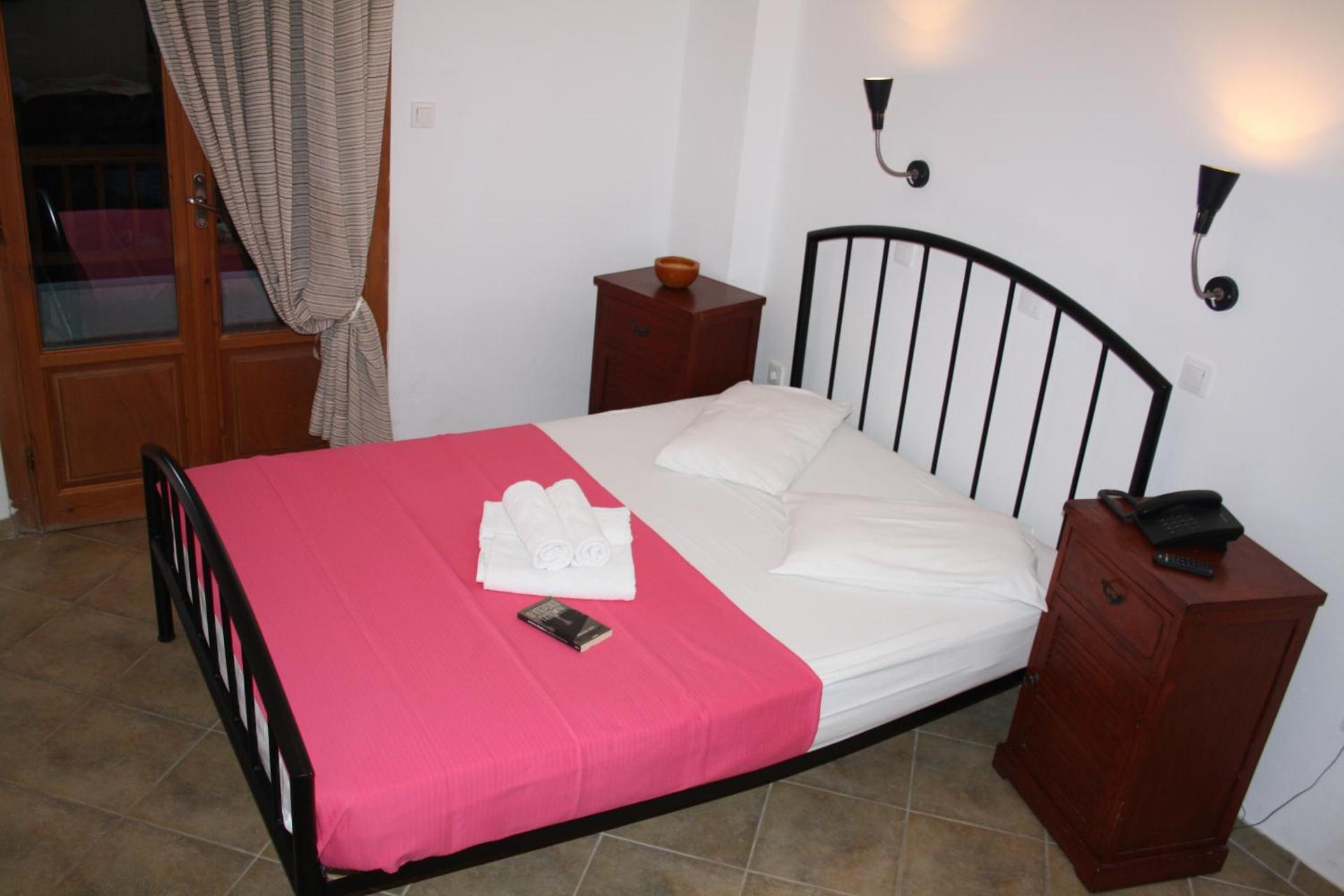 Amorani Studios - Photo 18