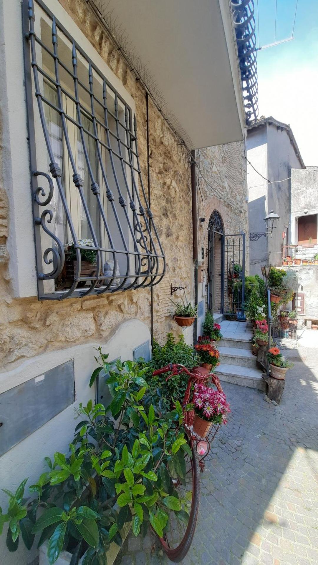 MG Residence Tolfa "Piazza Vecchia" - Photo 27