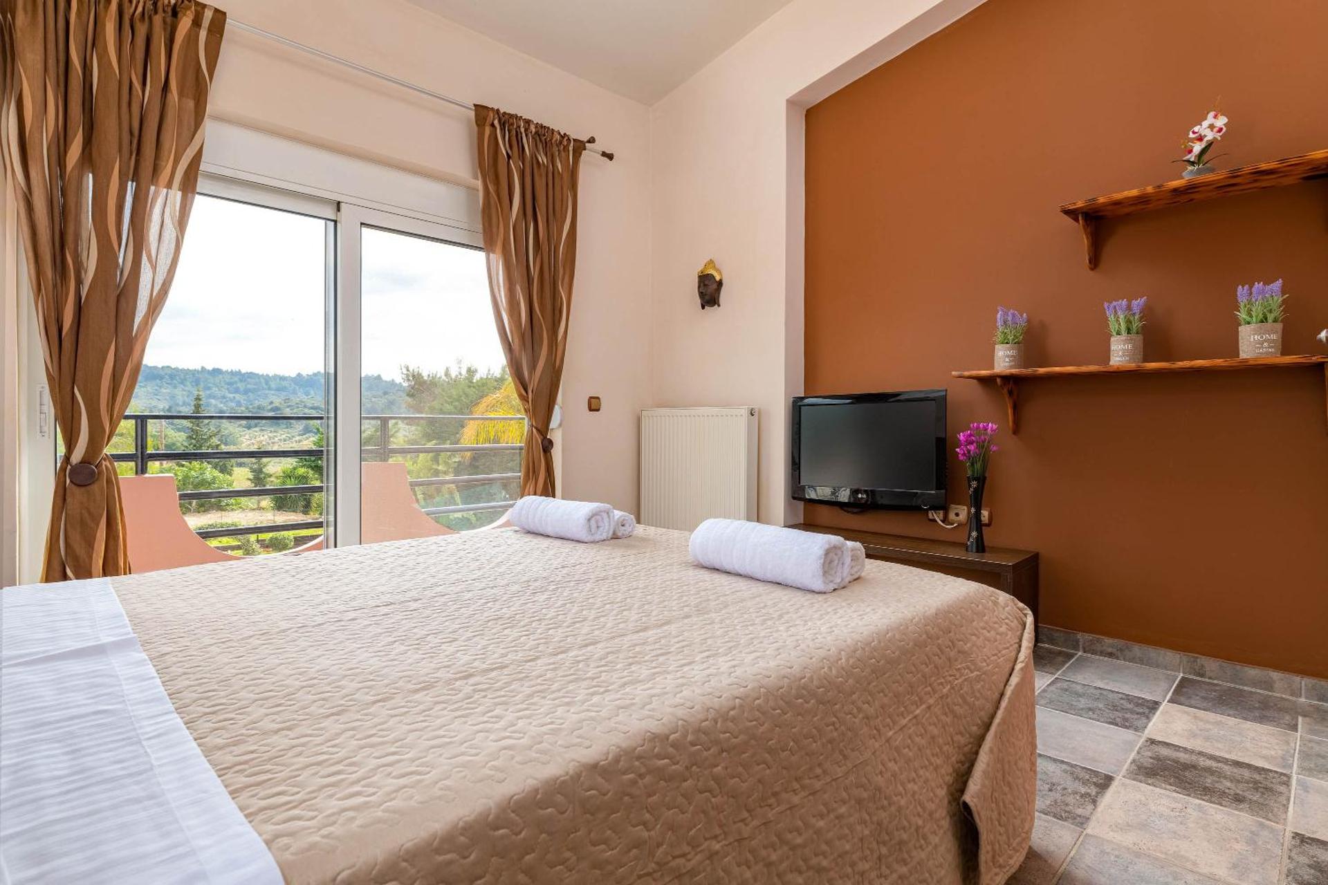 Zenia Villa - Photo 13