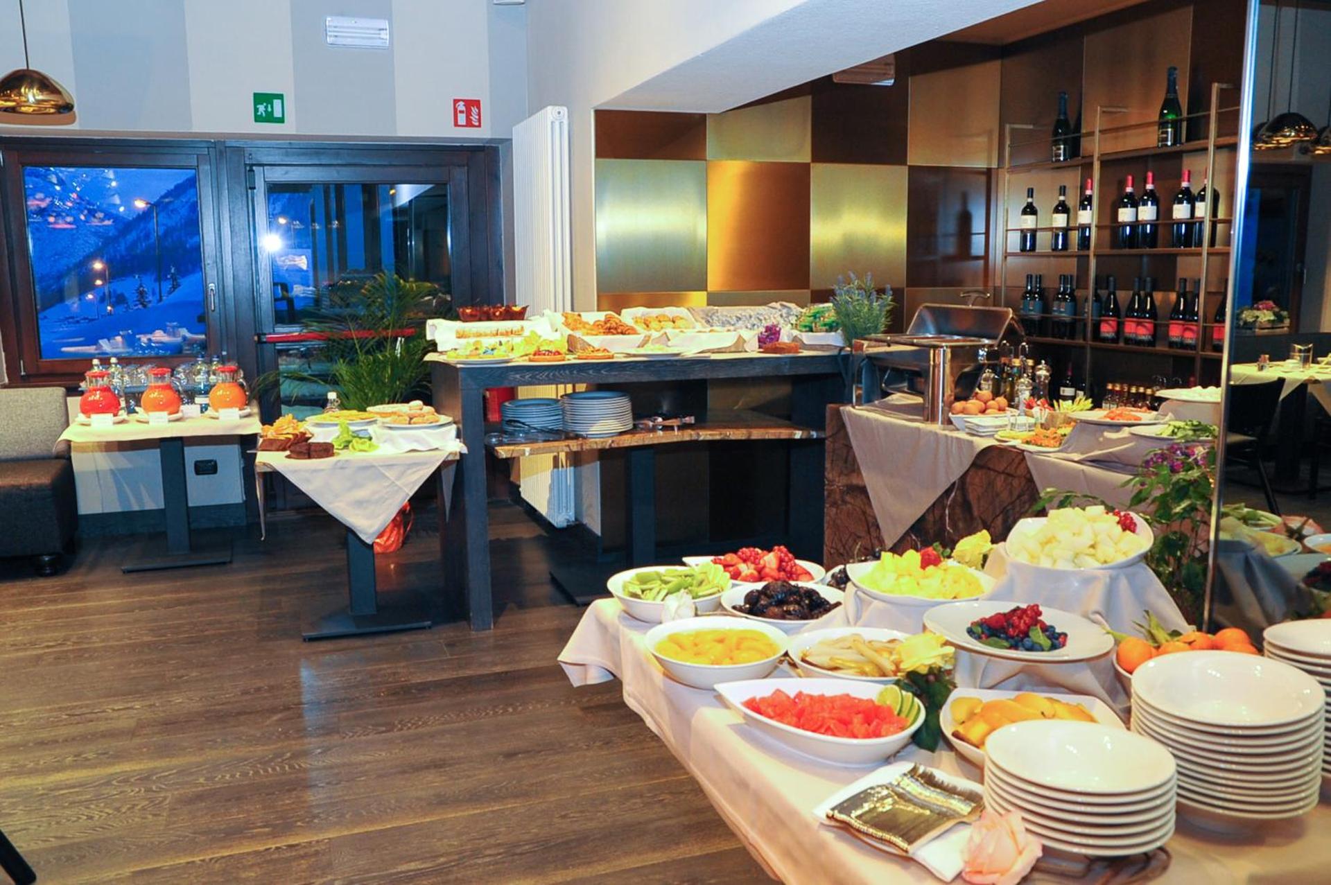 Alexander Charme Hotel - Photo 6