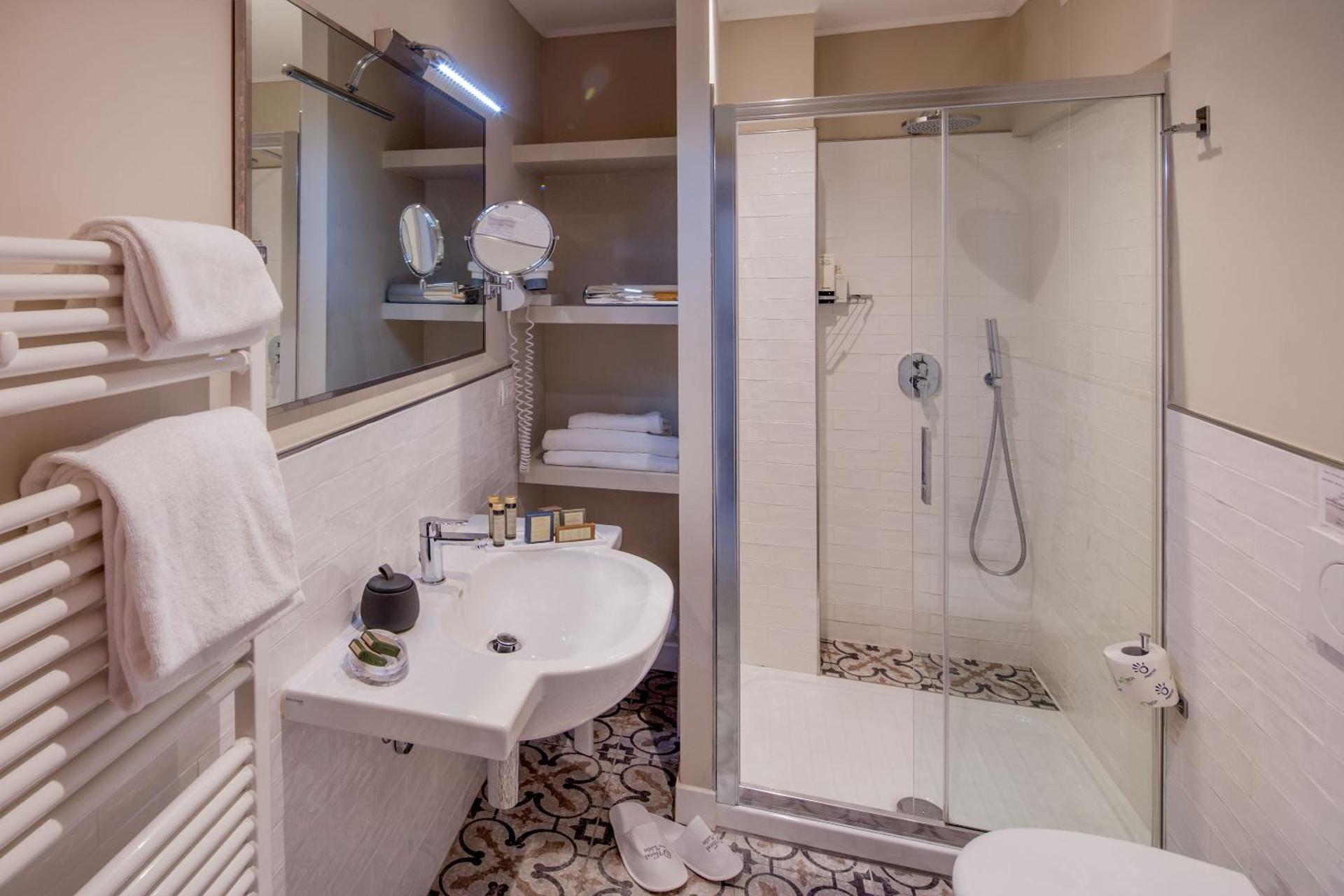 Hotel Lido - Photo 128