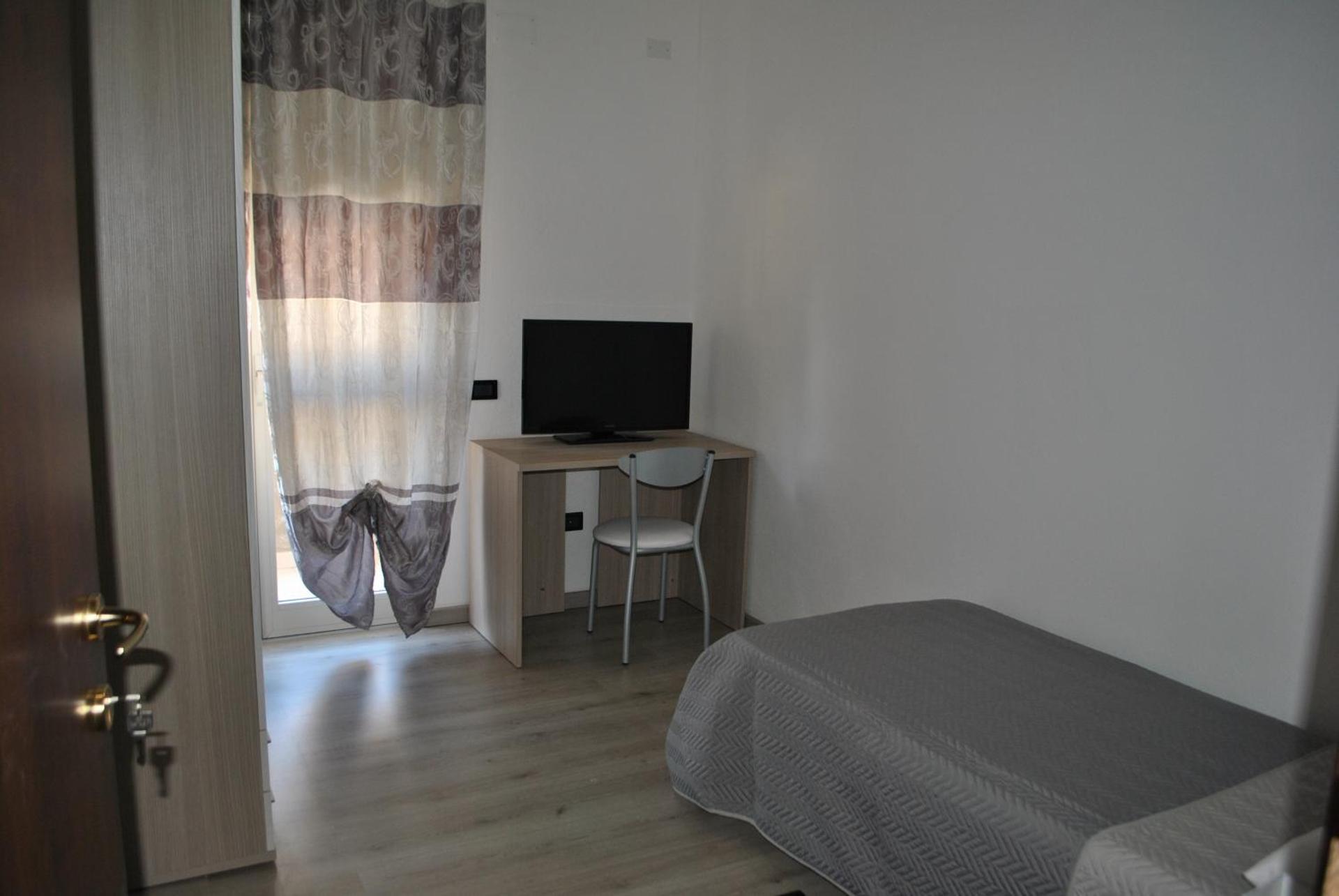 Single Room with Terrace