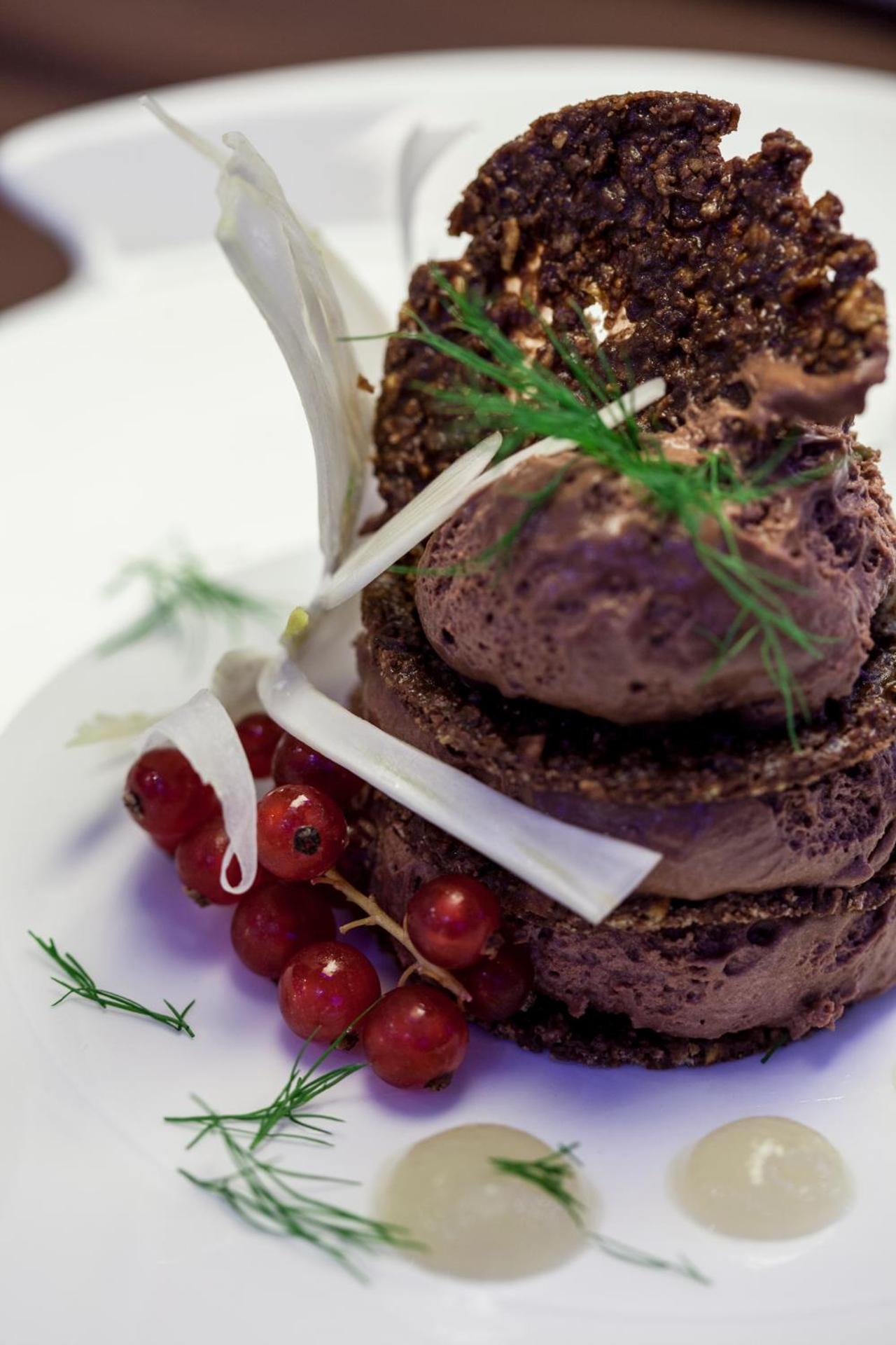 Arli Hotel Business and Wellness - Photo 6