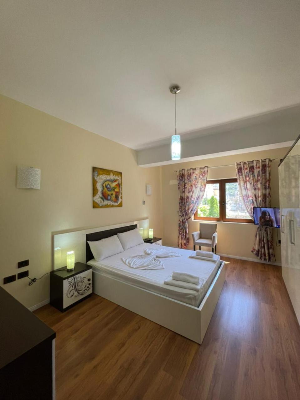 Hotel Ambasador Garden - Photo 8