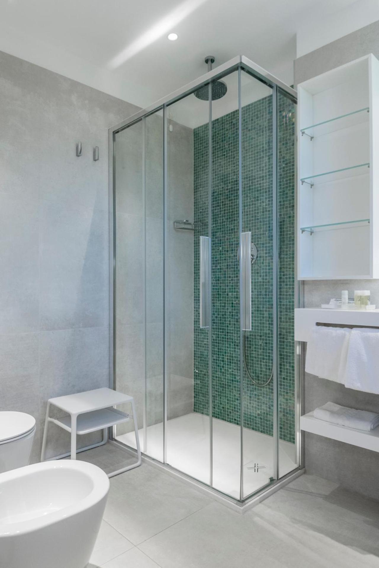 Hotel Orient & Pacific - Photo 46