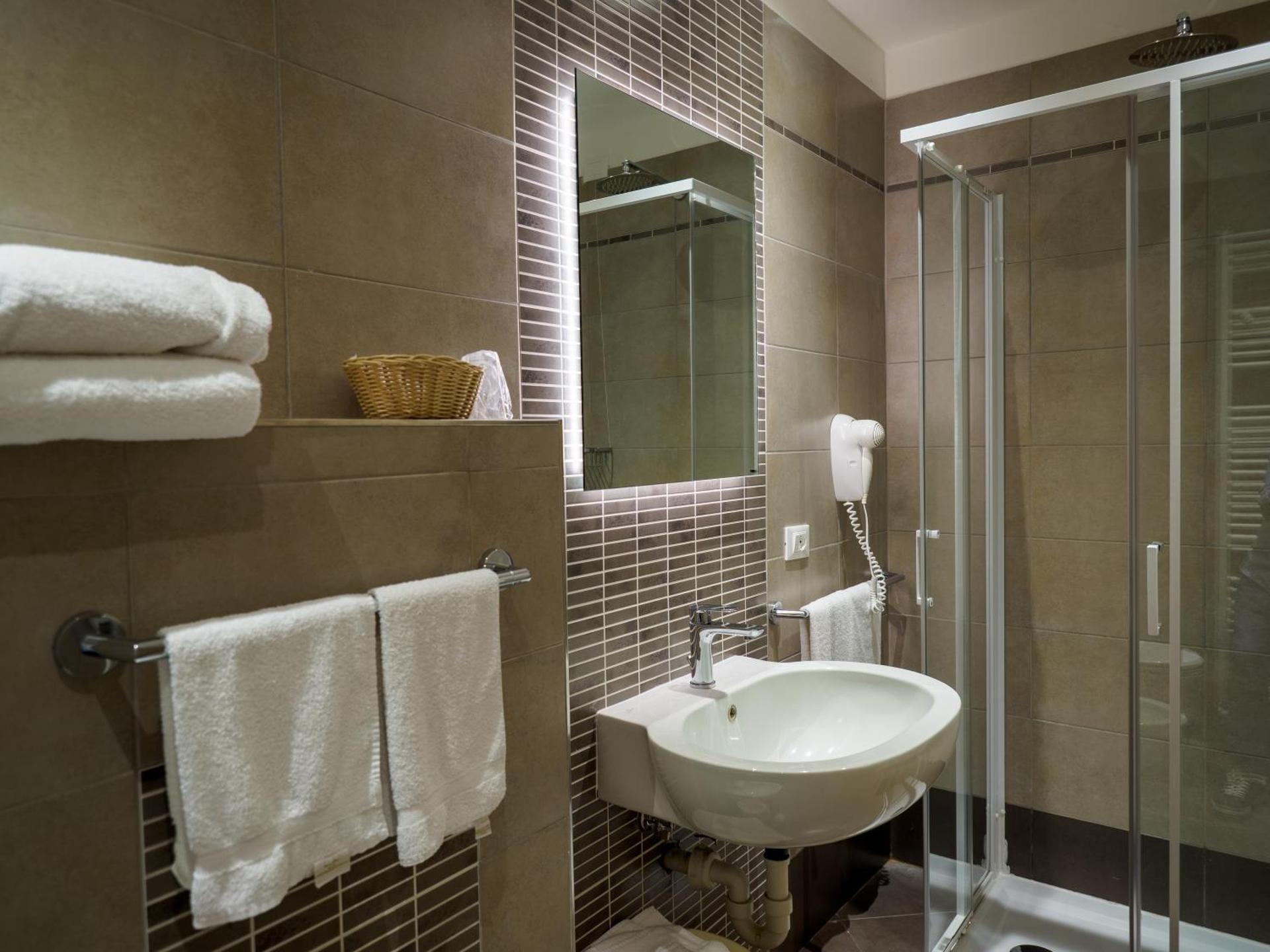 Hotel Cristallo di La Rosetta Srl - Photo 22