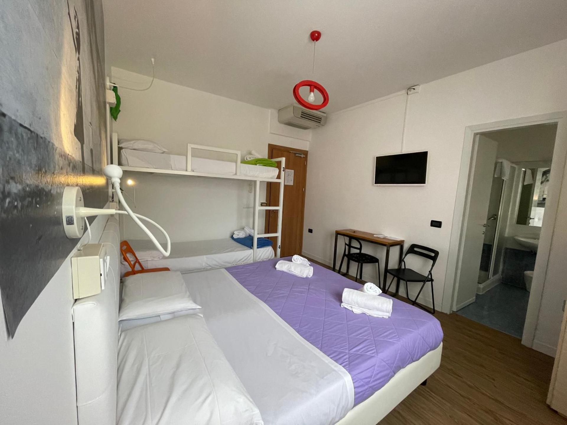 Lake Garda Hostel - Photo 71