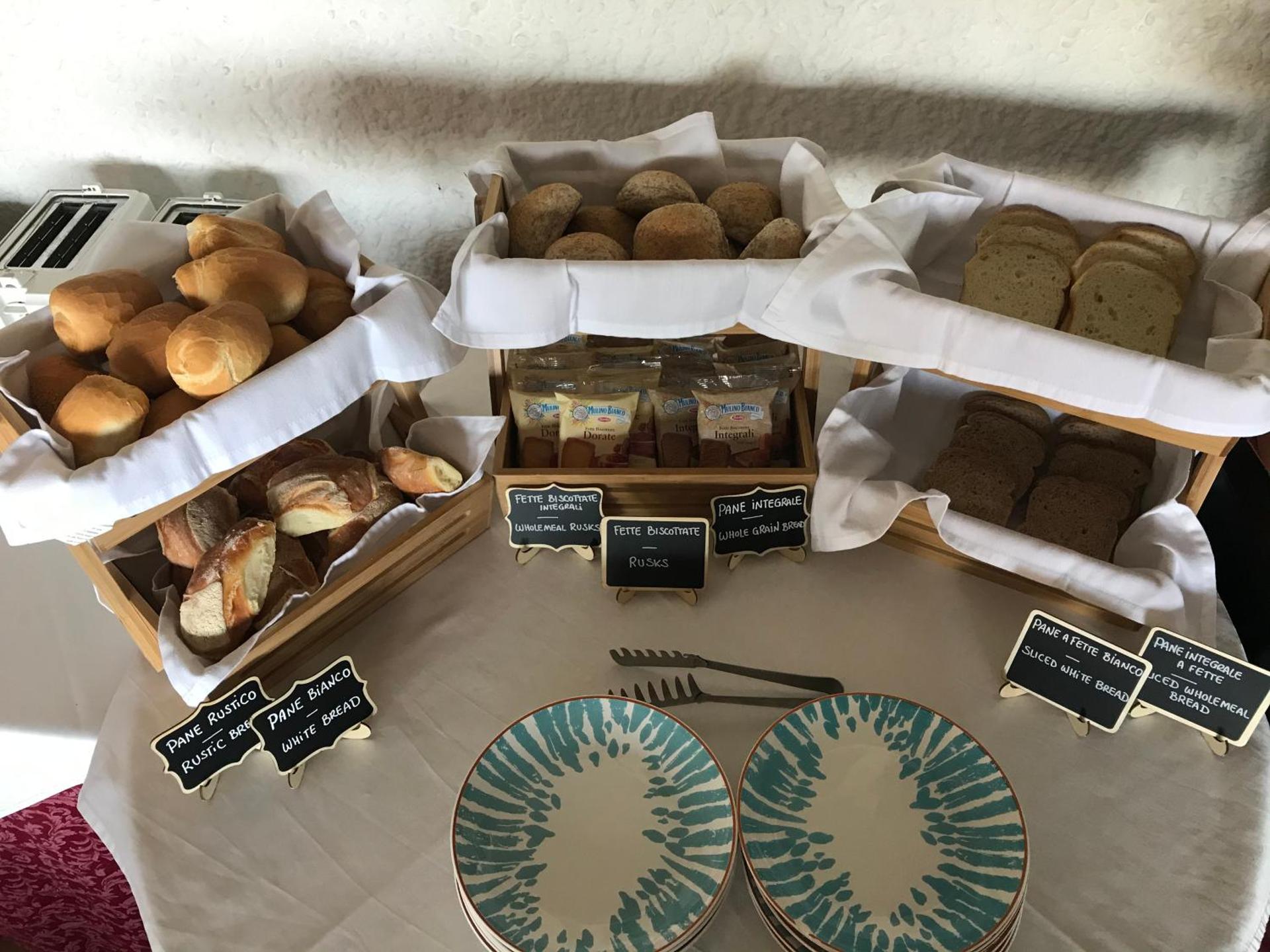 Villa Greta Hotel Rooms & Suites - Photo 88