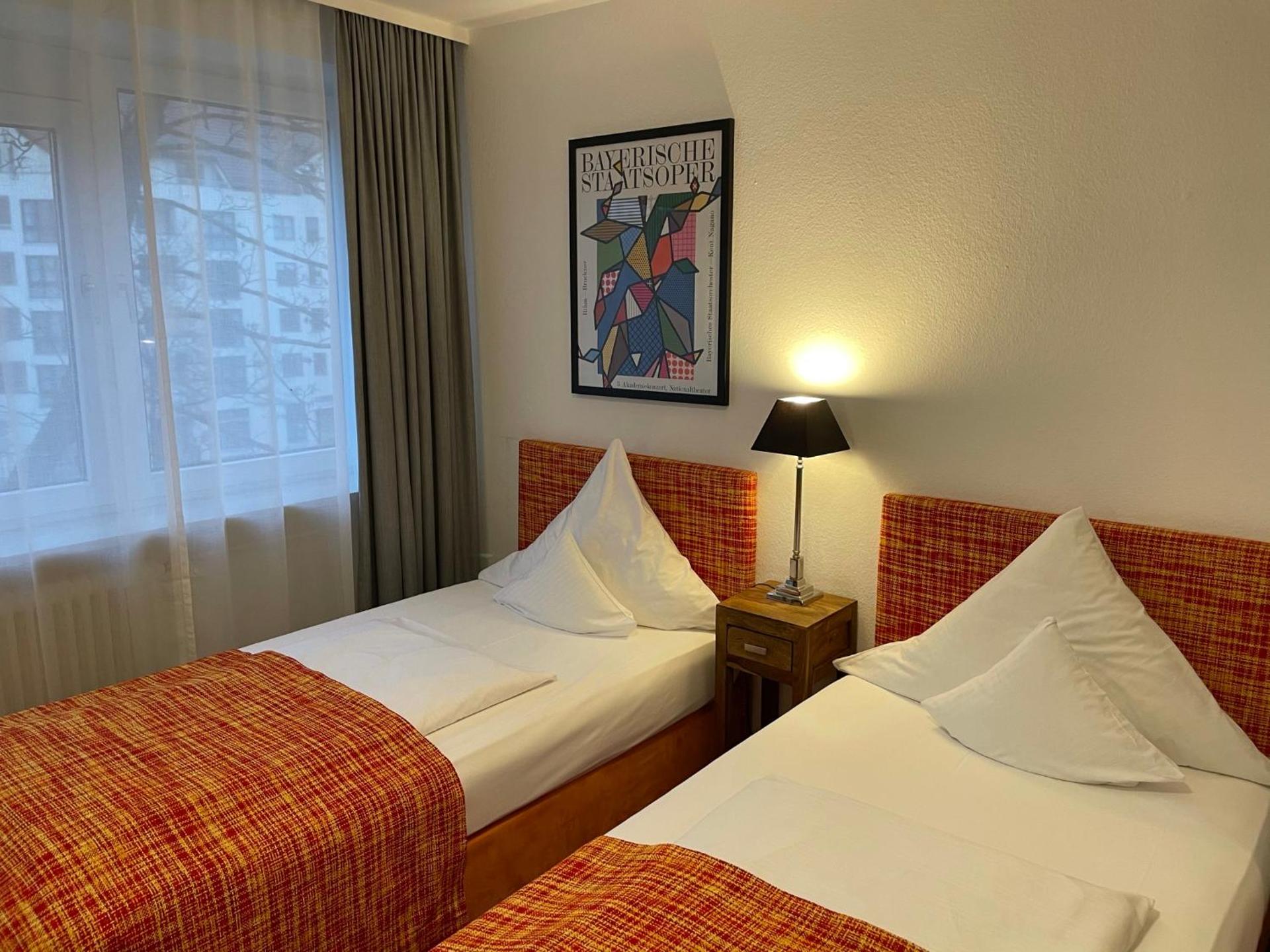 Hotel Nymphenburg City - München - Photo 33