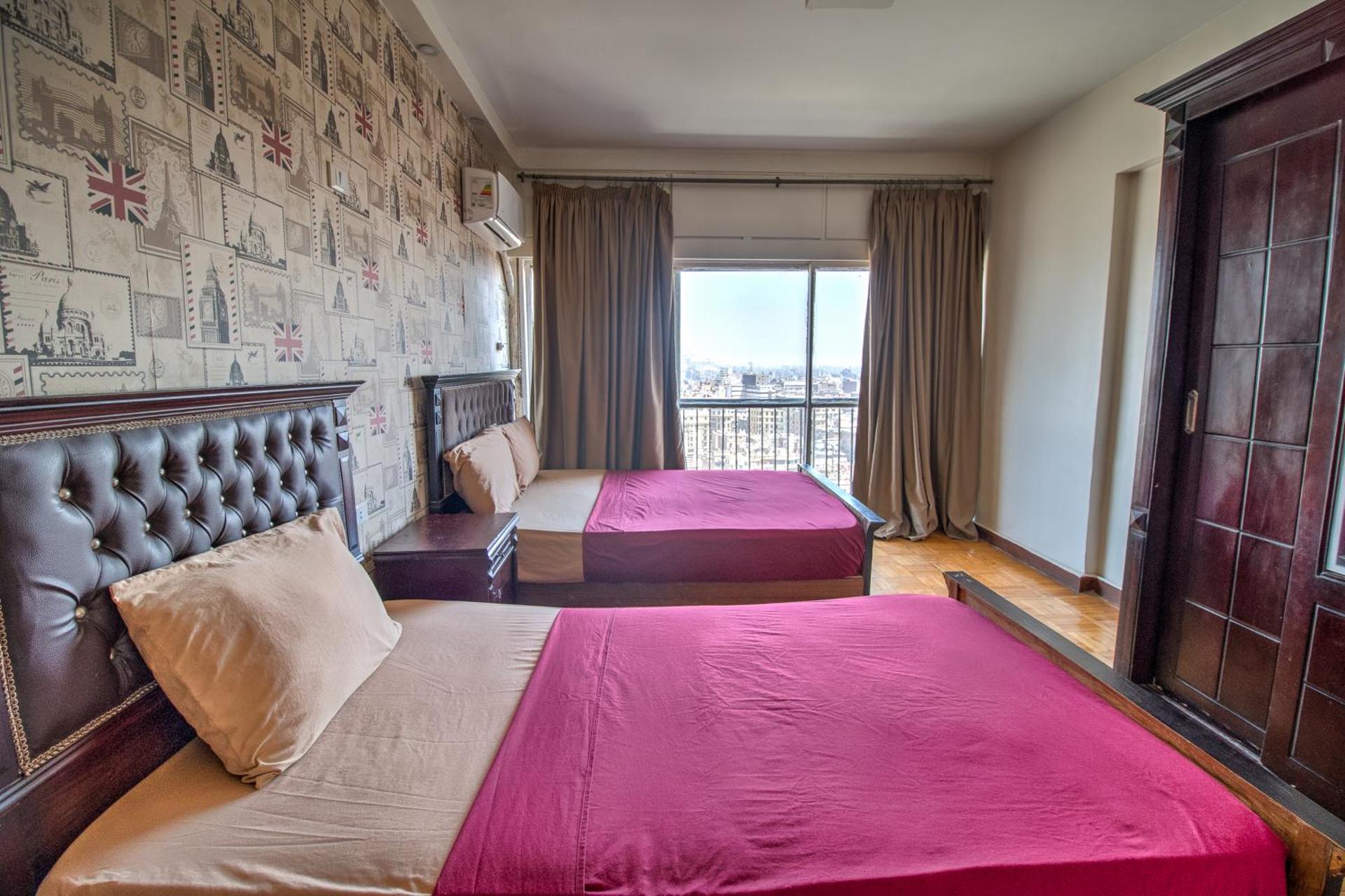 Triple Room with City View