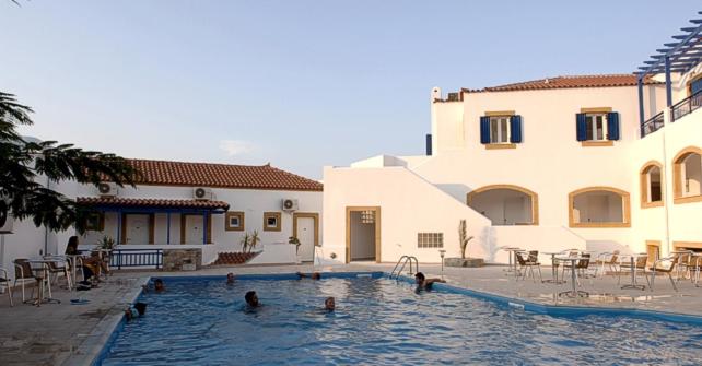 Venardos Hotel - Photo 86