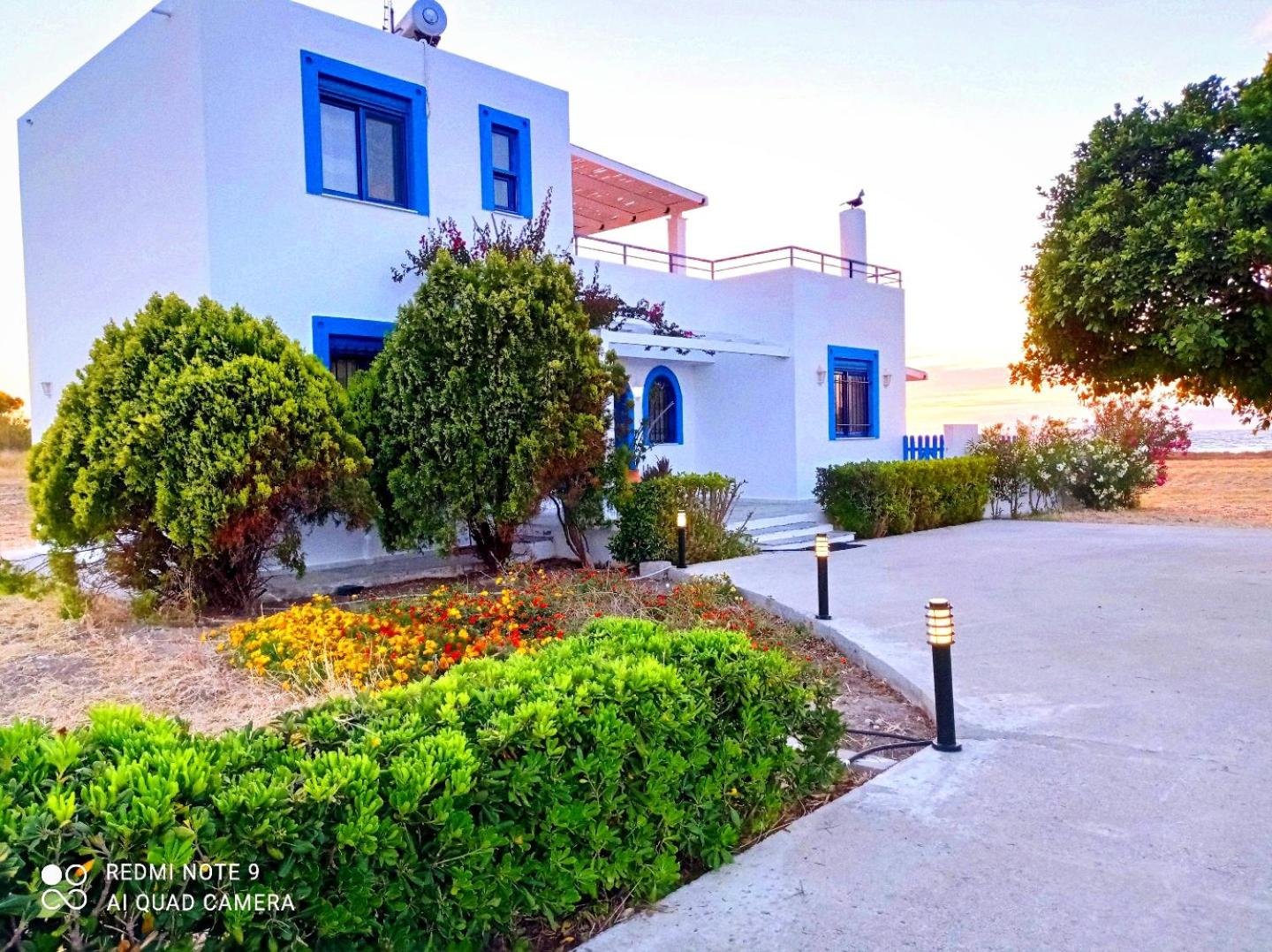 Nautilus Beach House - Photo 40