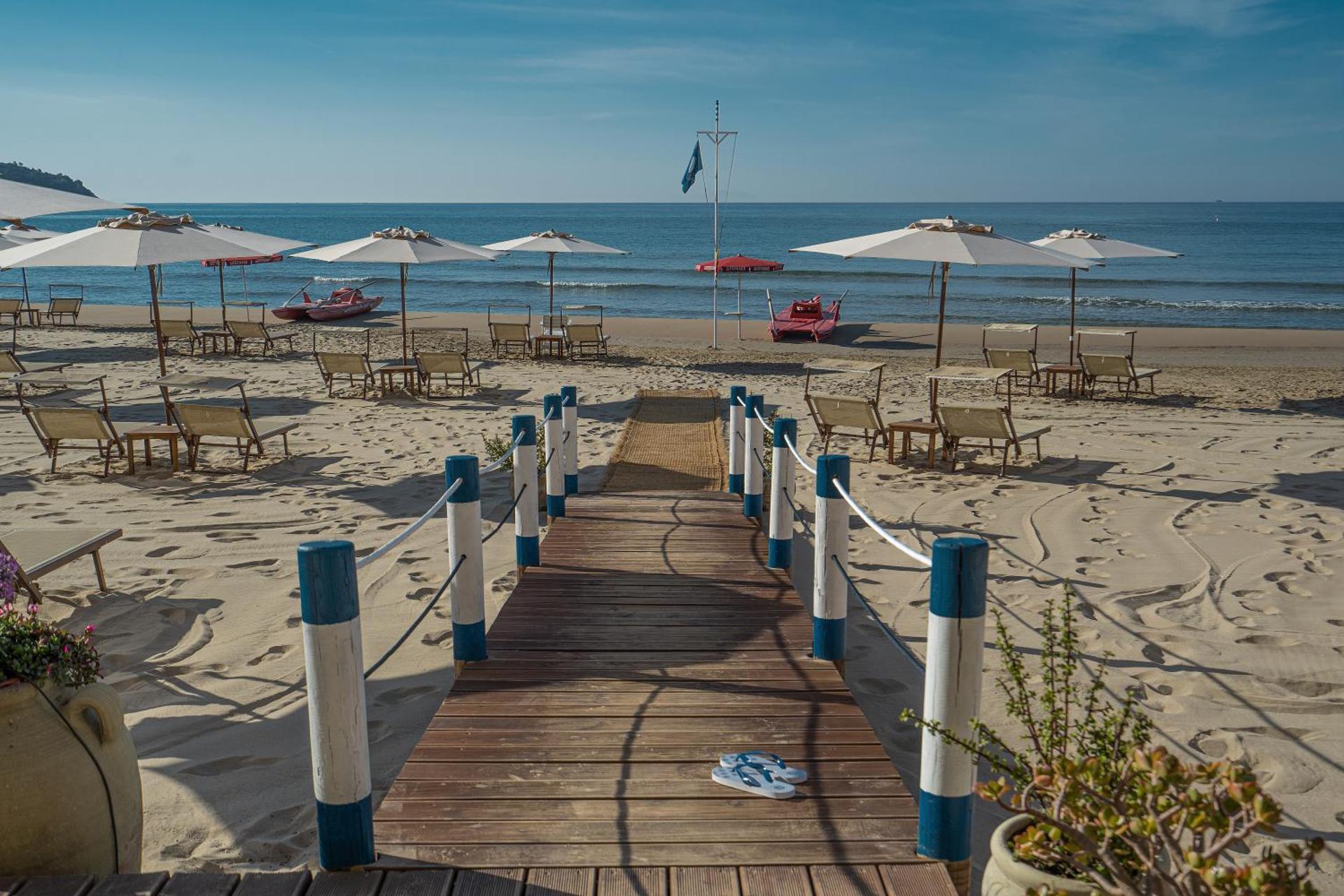 Summit Hotel - Photo 102